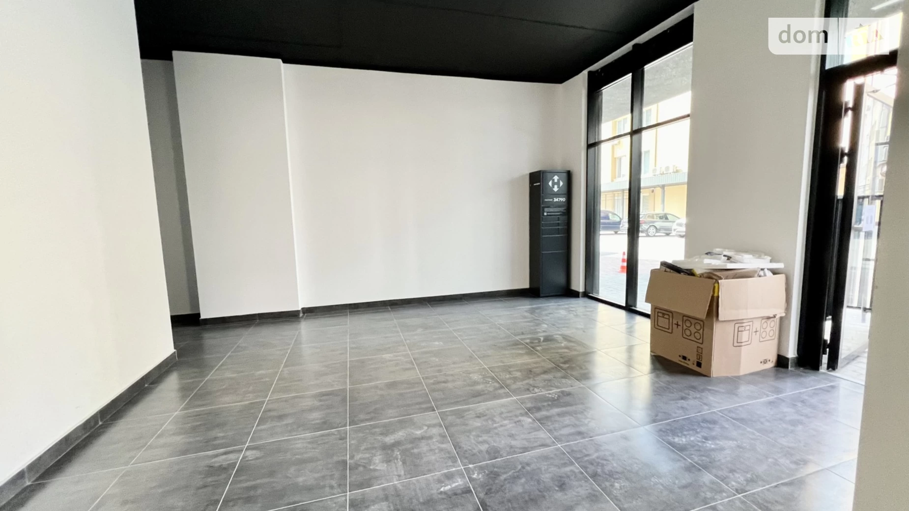 Продается 1-комнатная квартира 43.3 кв. м в Ивано-Франковске, ул. Коновальца Евгения - фото 2