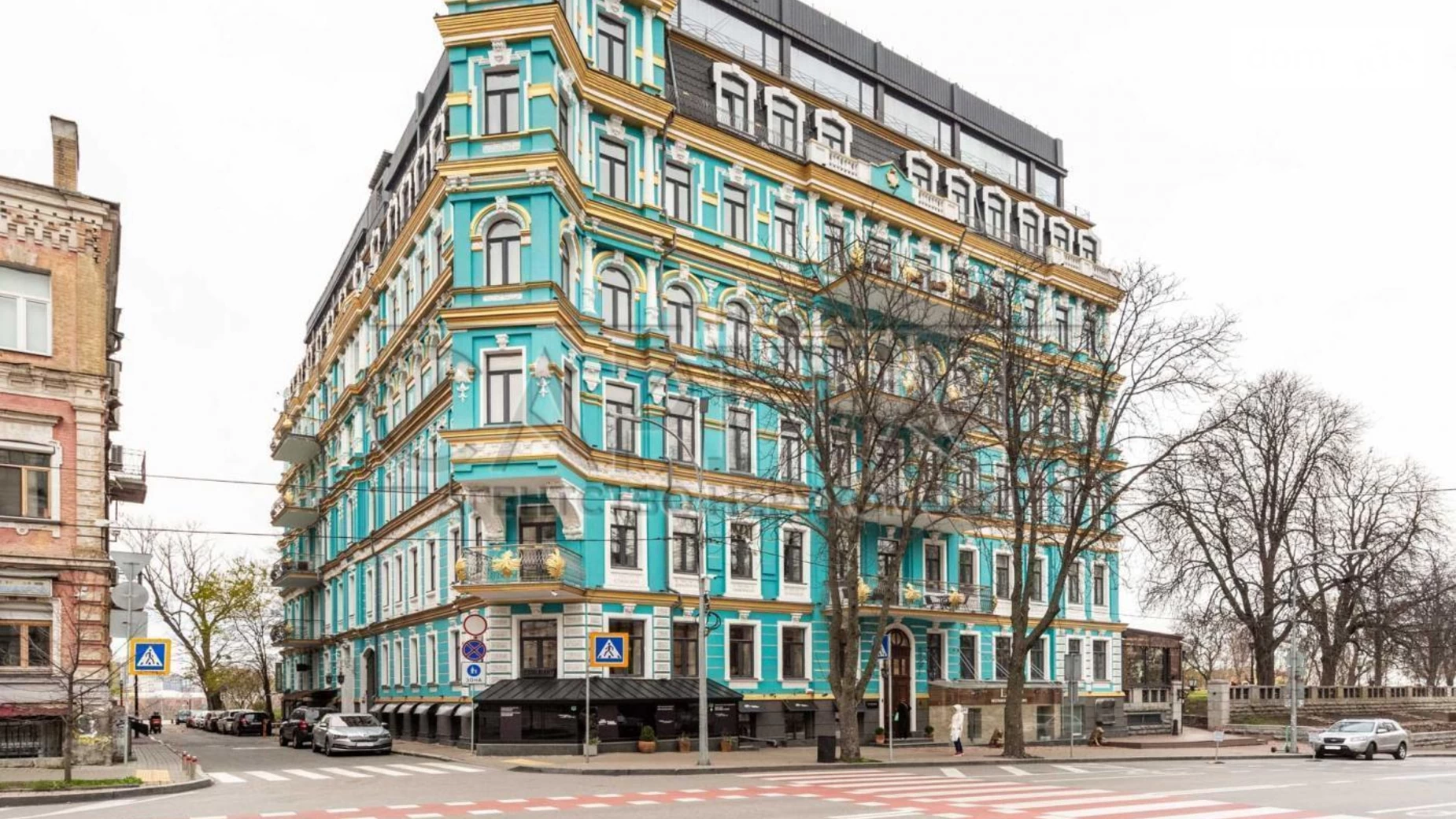 Сдается в аренду офис 400 кв. м в бизнес-центре, цена: 10000 $ - фото 2