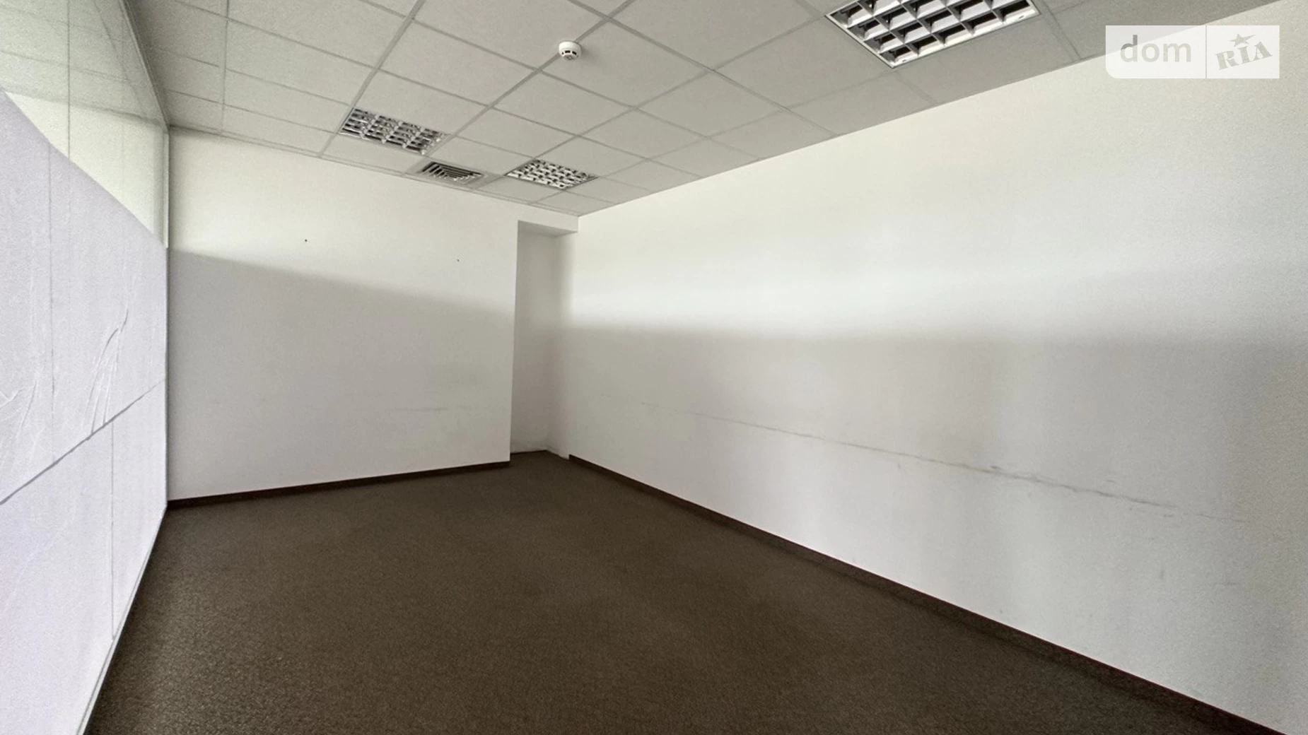 Сдается в аренду офис 340 кв. м в бизнес-центре, цена: 2000 $ - фото 5
