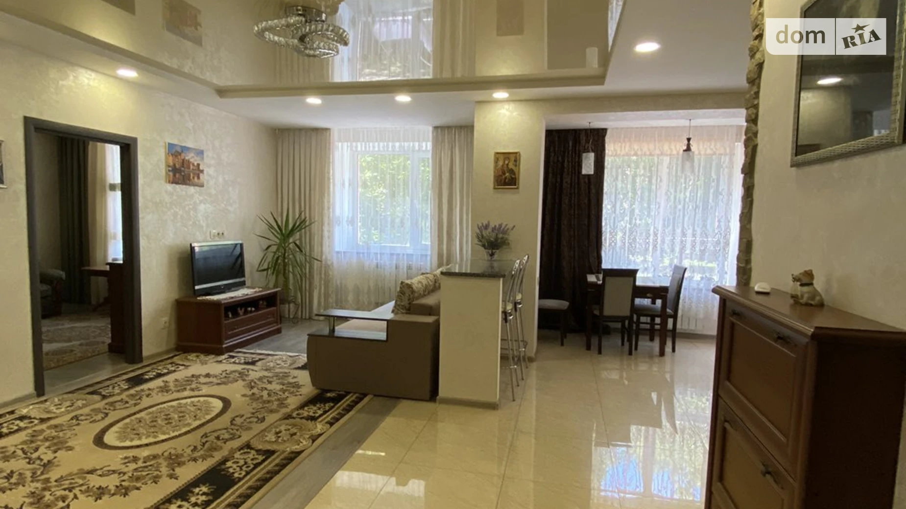 Продается 2-комнатная квартира 72 кв. м в, цена: 77000 $ - фото 2