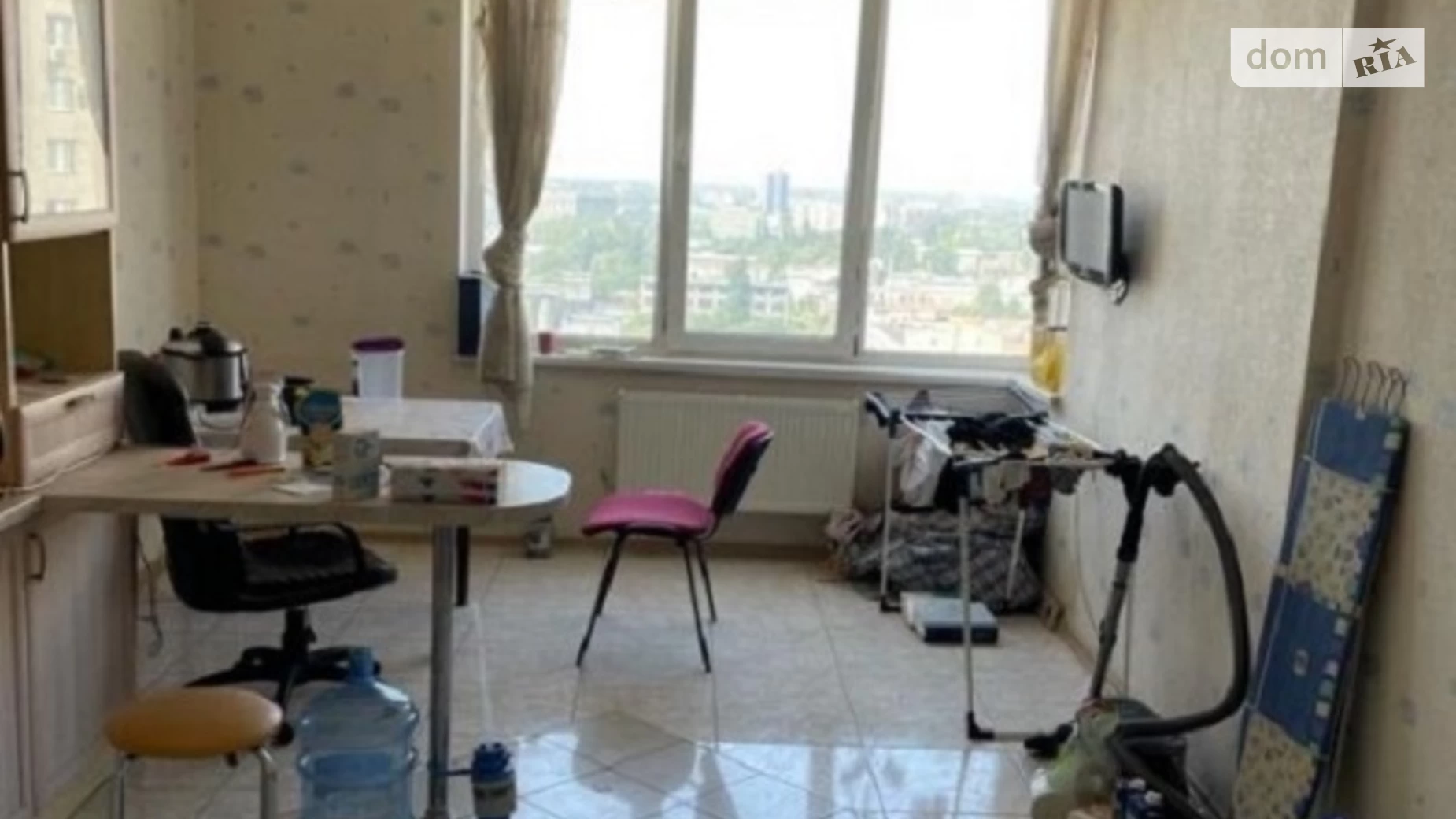 Продається 1-кімнатна квартира 54 кв. м у Одесі, вул. Середньофонтанська, 19В - фото 2