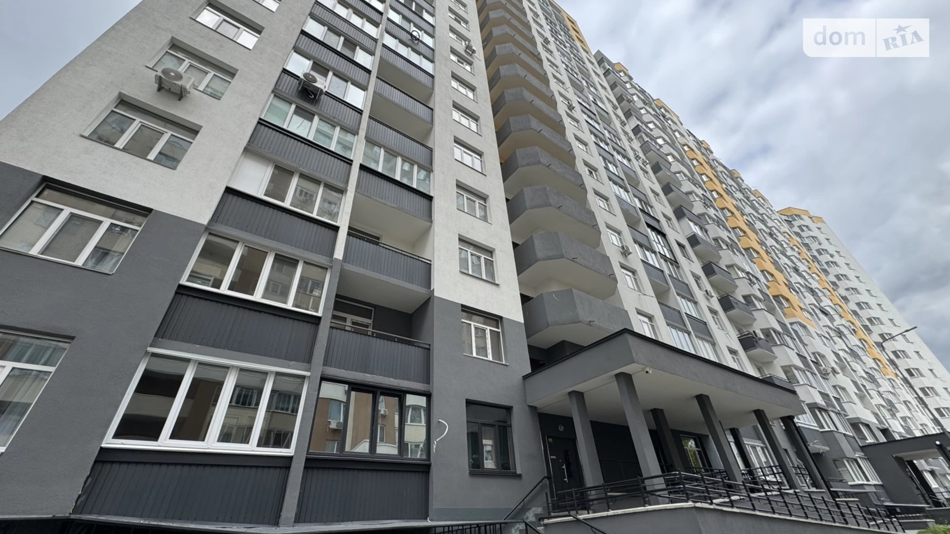 Продається 1-кімнатна квартира 41 кв. м у Броварах, вул. Симоненка - фото 2