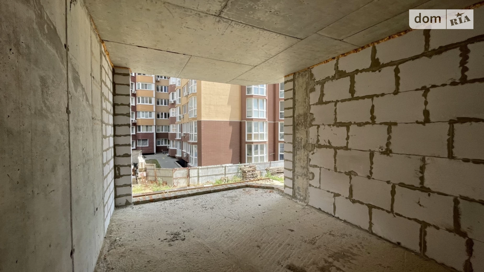 Продается 1-комнатная квартира 42.6 кв. м в Иличанкае, ул. Паустовского - фото 3