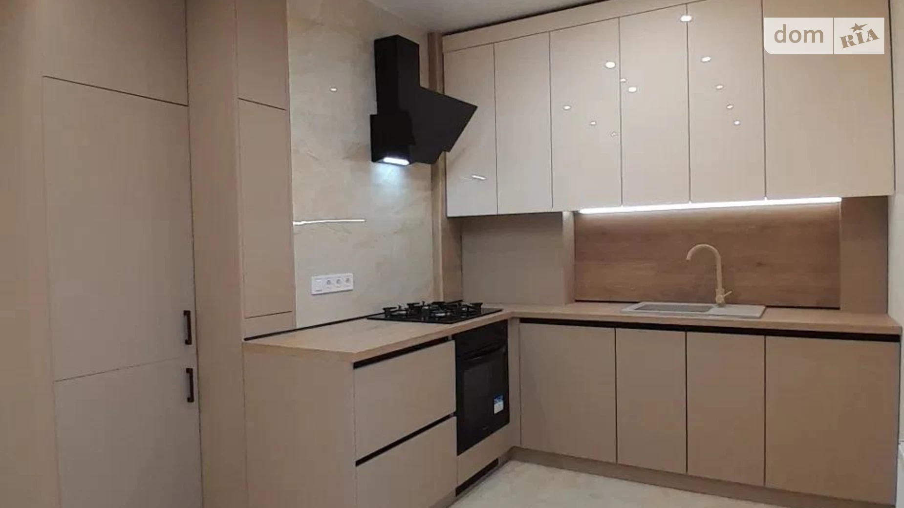 Продается 1-комнатная квартира 45.7 кв. м в Львове, цена: 129999 $ - фото 3