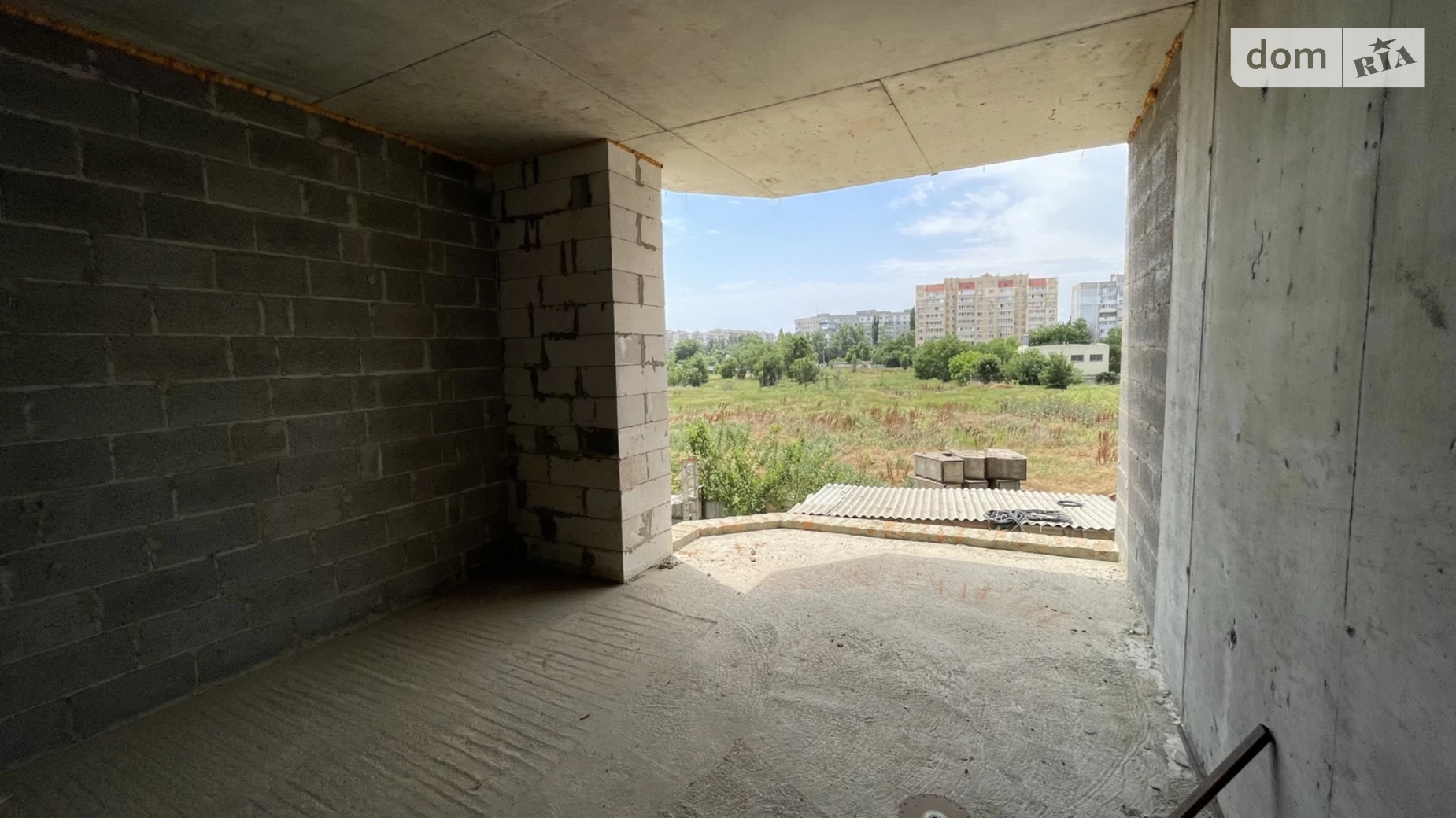 Продается 1-комнатная квартира 30 кв. м в Иличанкае, ул. Паустовского - фото 3
