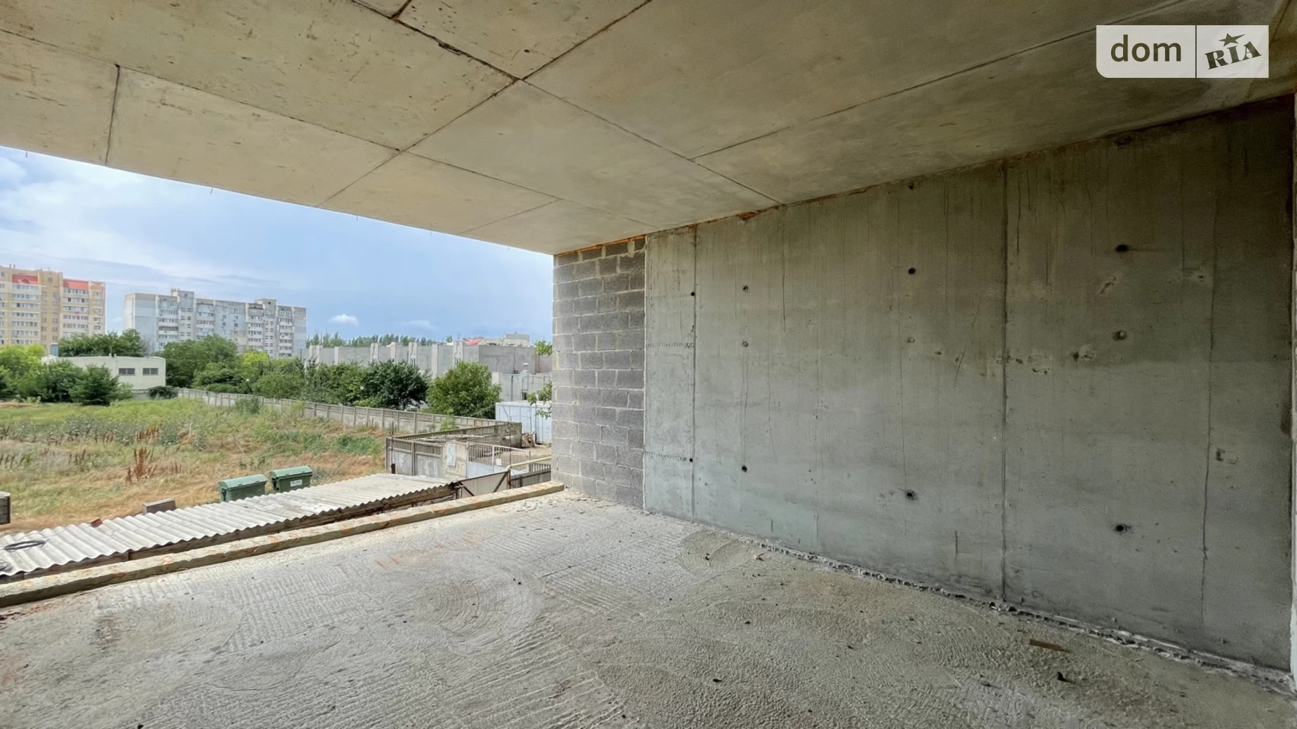 Продается 1-комнатная квартира 35 кв. м в Иличанкае, ул. Паустовского - фото 3