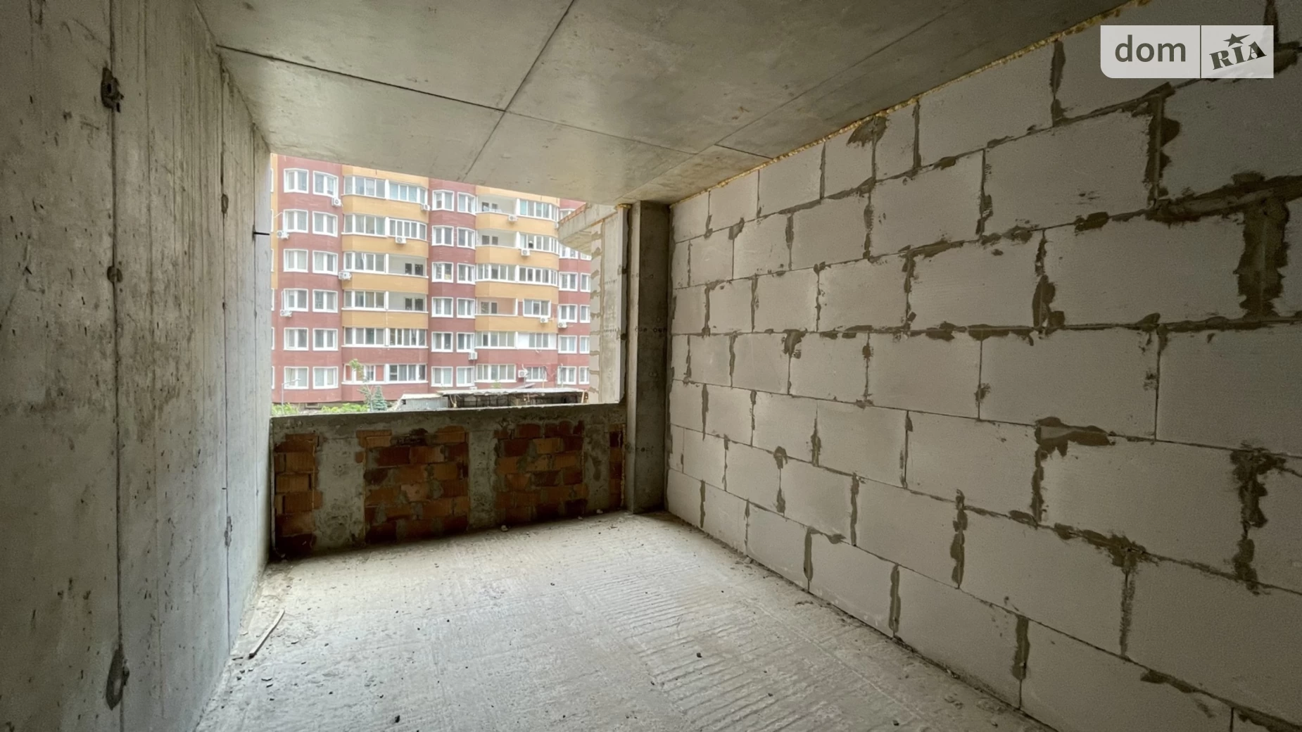 Продается 1-комнатная квартира 42 кв. м в Иличанкае, ул. Паустовского - фото 3