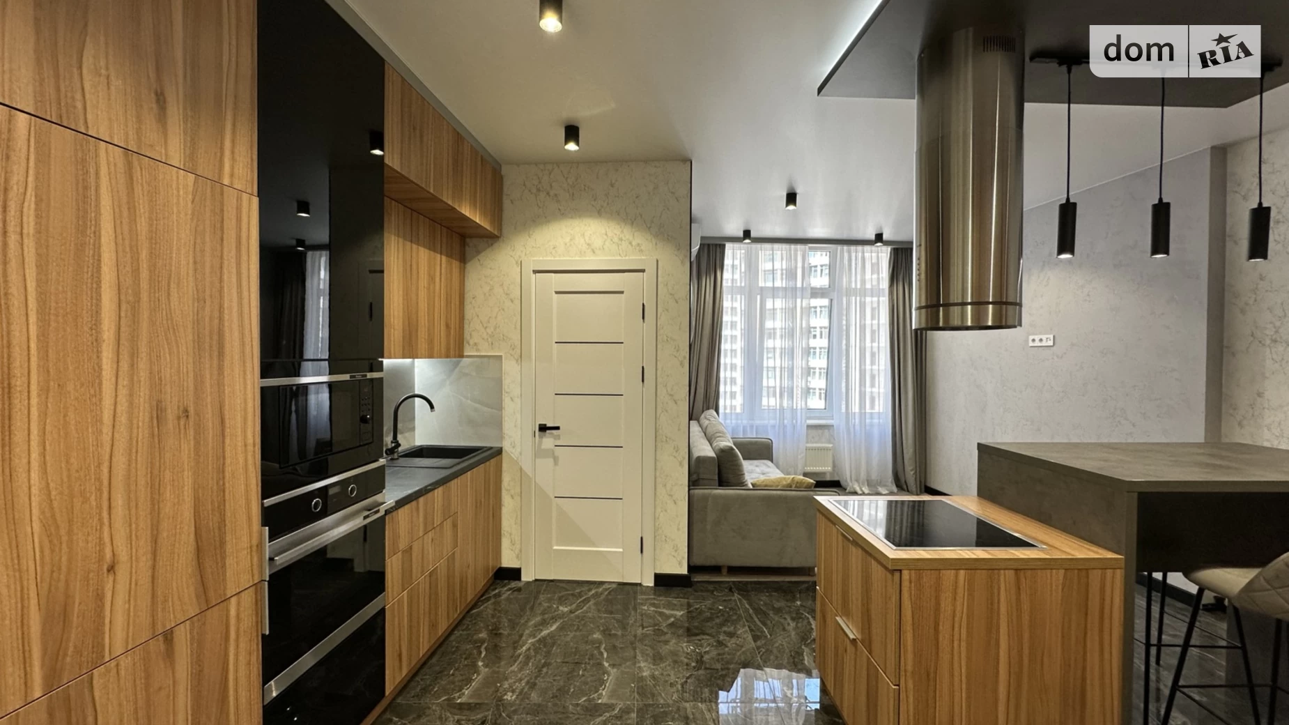 Продается 2-комнатная квартира 62 кв. м в Одессе, ул. Валерия Самофалова, 16А/3 - фото 2