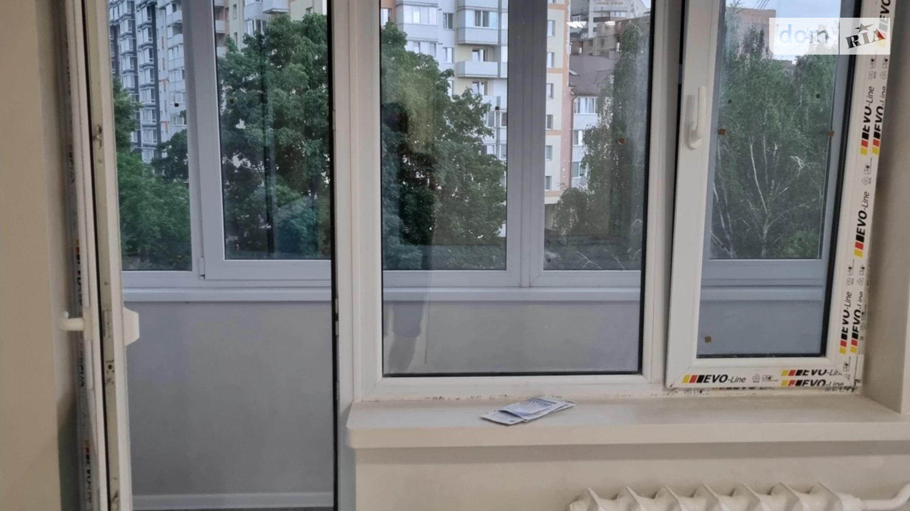 Продается 2-комнатная квартира 50 кв. м в Ровно - фото 3