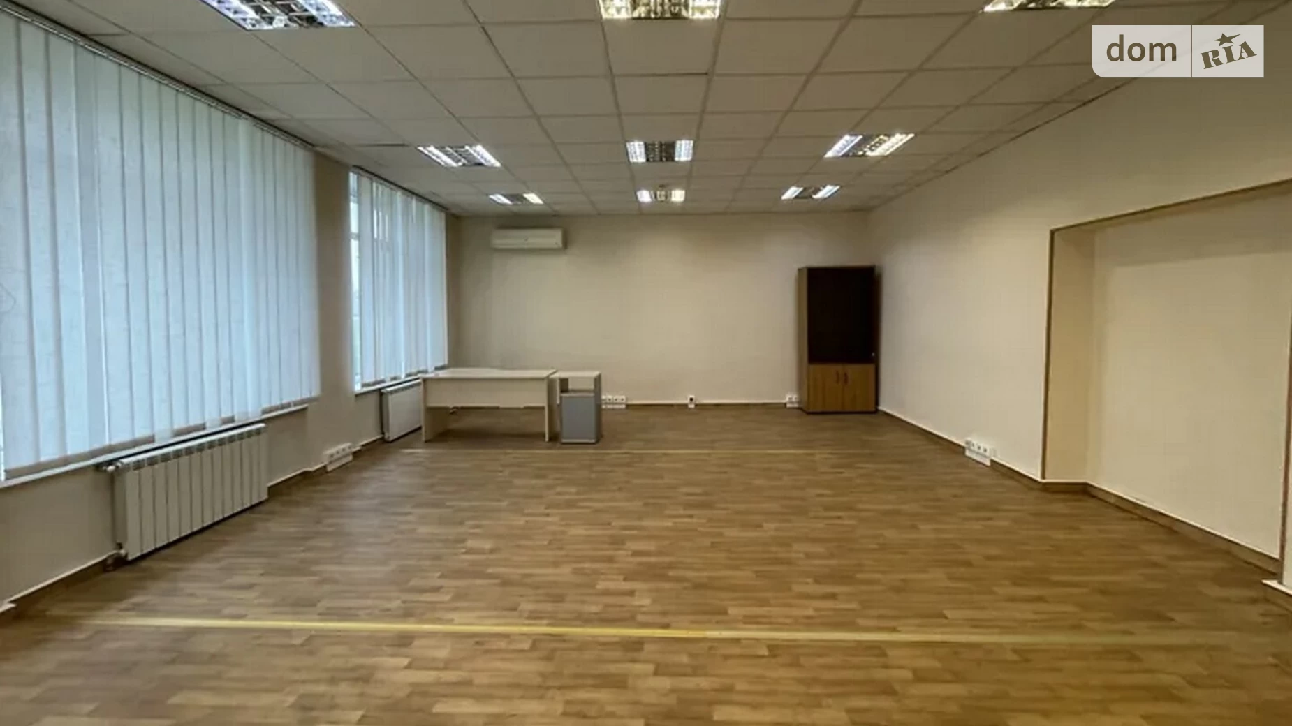 Сдается в аренду офис 77 кв. м в бизнес-центре, цена: 20310 грн - фото 2