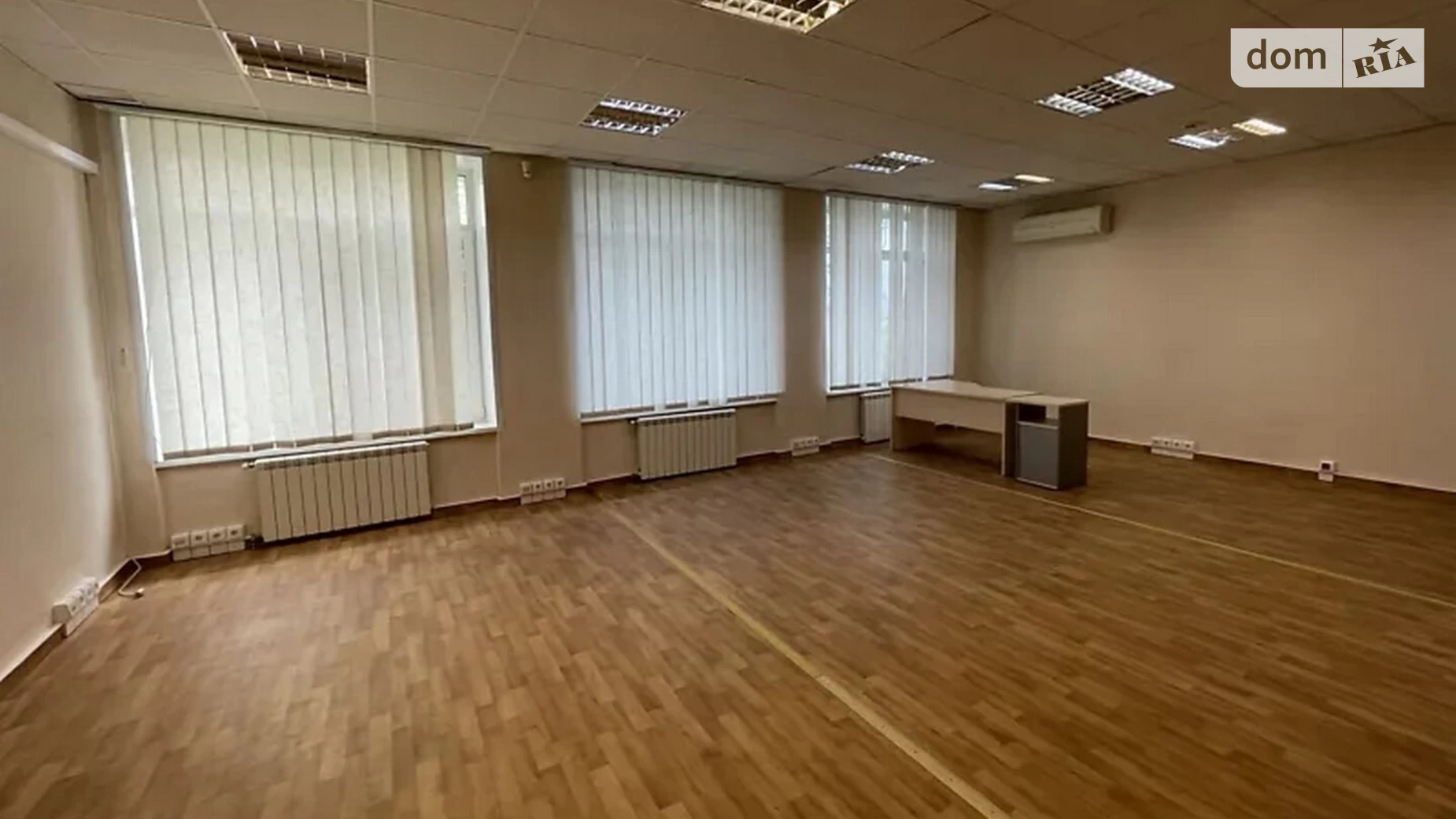 Сдается в аренду офис 77 кв. м в бизнес-центре, цена: 20320 грн - фото 3
