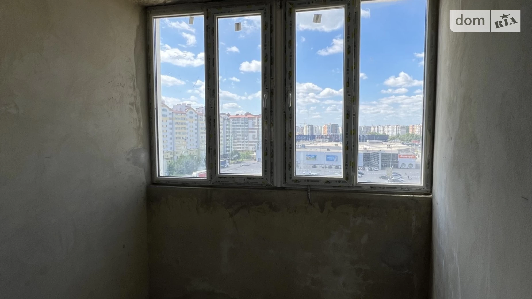 Продается 3-комнатная квартира 72.5 кв. м в Ивано-Франковске, цена: 57500 $ - фото 3