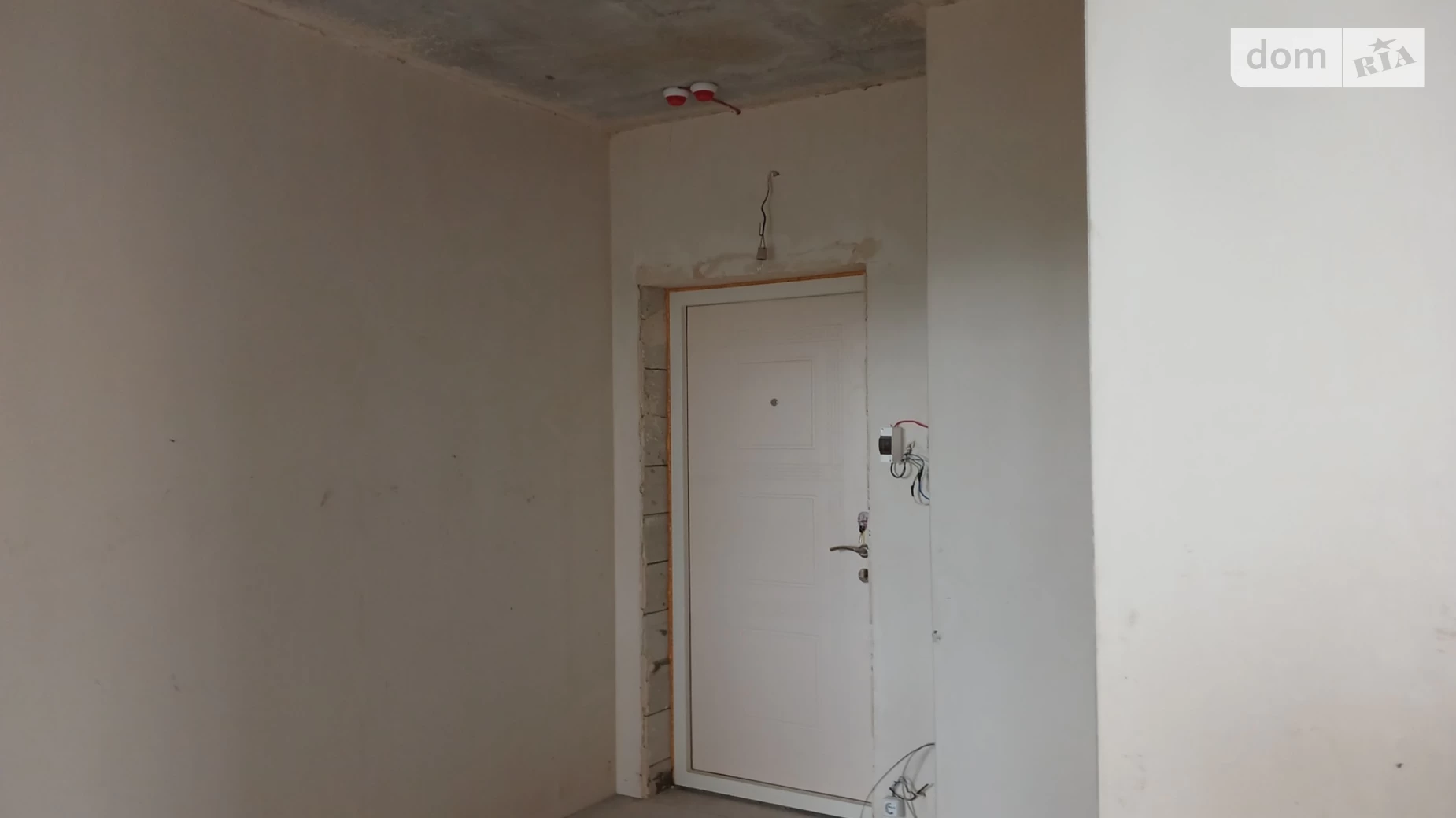 Продается 2-комнатная квартира 61 кв. м в Ирпене, ул. Университетская(Карла Маркса), 3/1 - фото 2