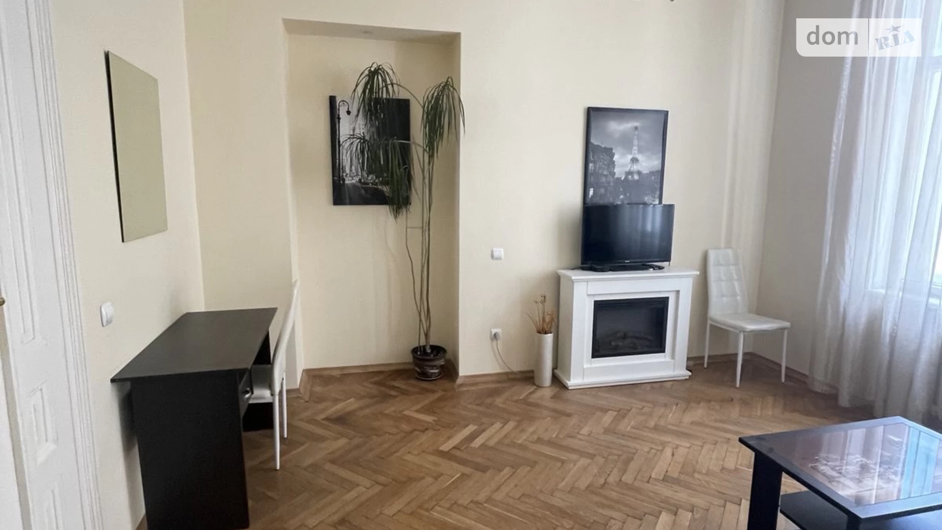Продается 2-комнатная квартира 42 кв. м в Львове, ул. Франко Ивана - фото 3