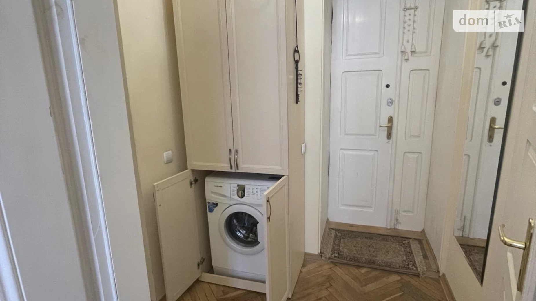 Продается 2-комнатная квартира 42 кв. м в Львове, ул. Франко Ивана - фото 2