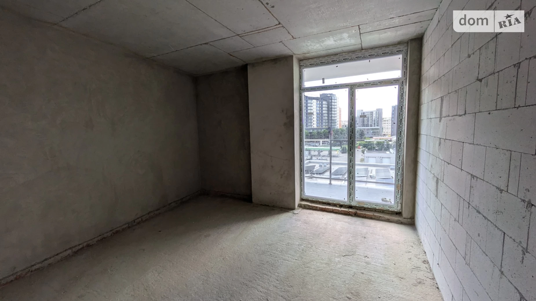 Продается 2-комнатная квартира 68 кв. м в Ивано-Франковске, цена: 51680 $ - фото 2