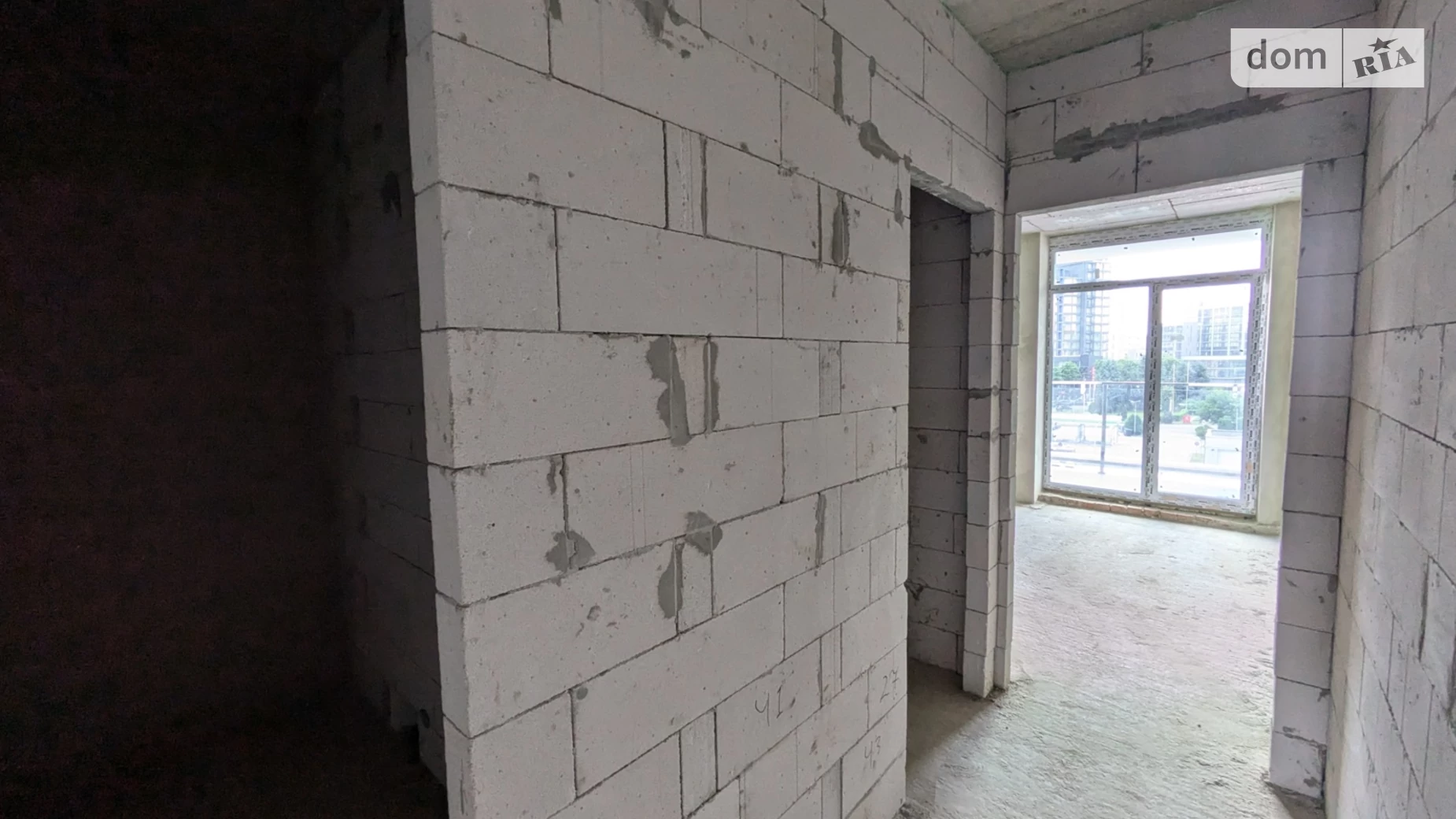Продается 2-комнатная квартира 68 кв. м в Ивано-Франковске, цена: 51680 $ - фото 4