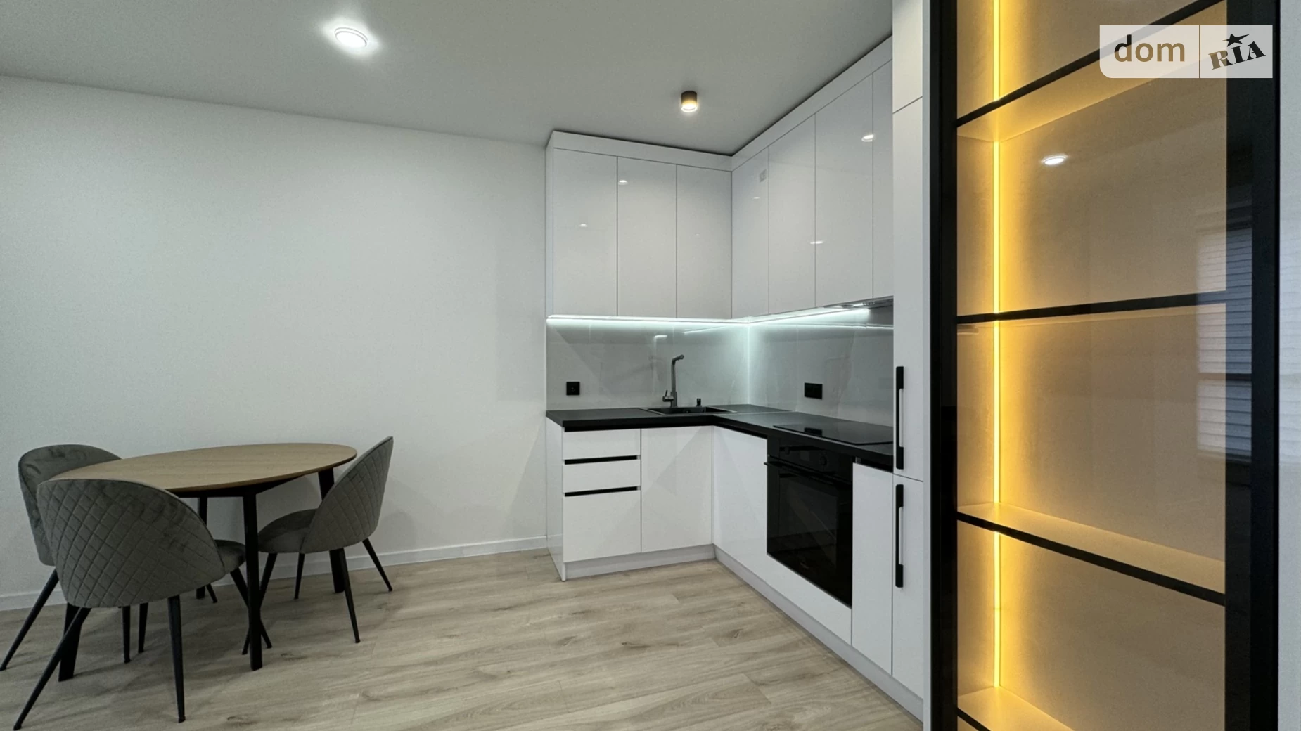 Продается 1-комнатная квартира 45 кв. м в Ровно, цена: 64000 $ - фото 4