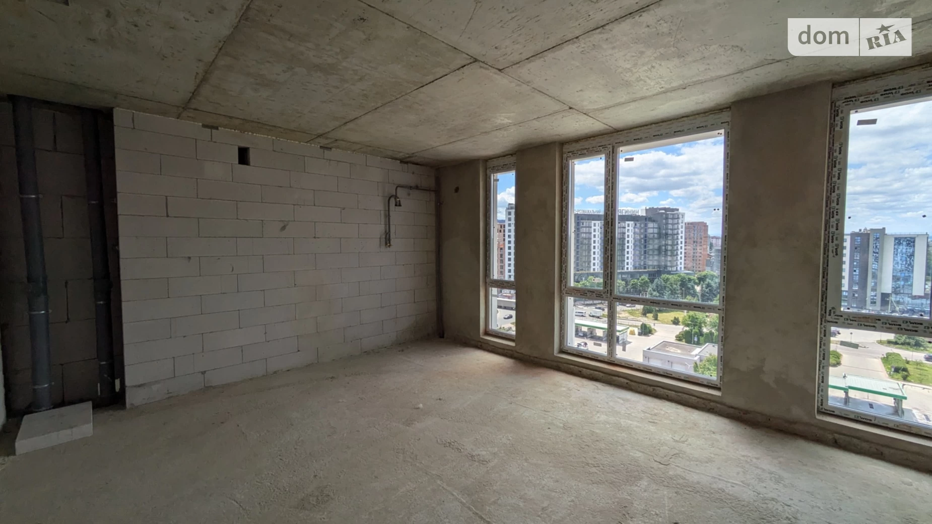 Продается 2-комнатная квартира 54.9 кв. м в Ивано-Франковске, ул. Надречная - фото 4