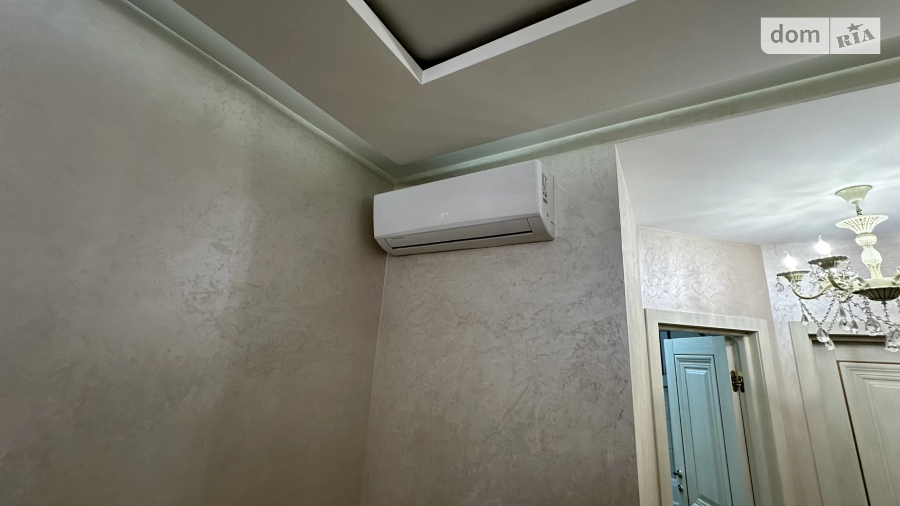 Продається 2-кімнатна квартира 95 кв. м у Мукачеві, вул. Юрія Герца, 12 - фото 2