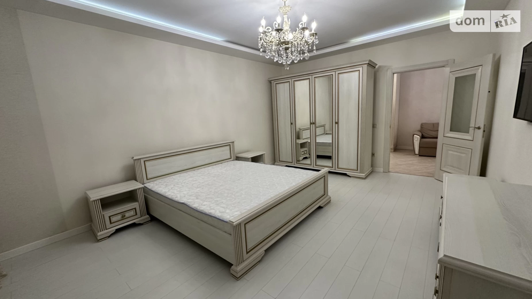 Продається 2-кімнатна квартира 95 кв. м у Мукачеві, вул. Юрія Герца, 12 - фото 5