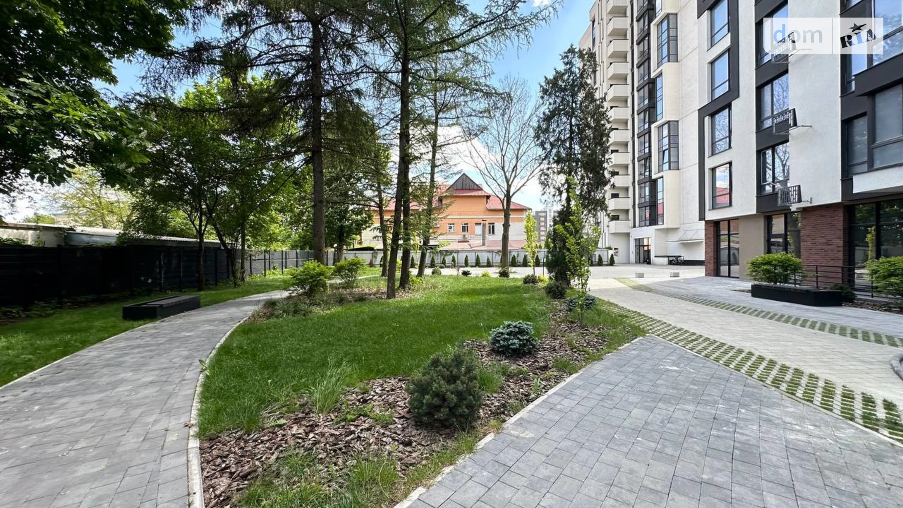 Продается 1-комнатная квартира 53 кв. м в Ивано-Франковске, цена: 52000 $ - фото 2
