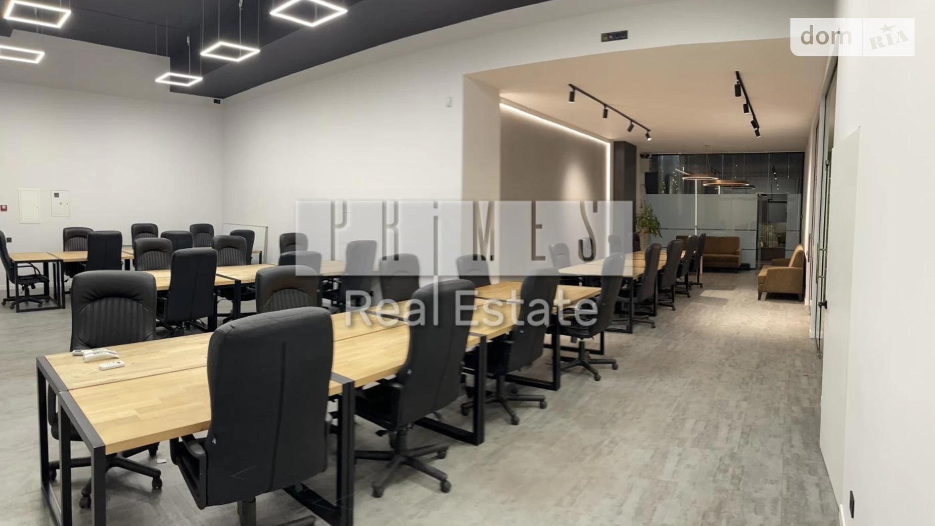 Сдается в аренду офис 155 кв. м в бизнес-центре, цена: 1700 $ - фото 3
