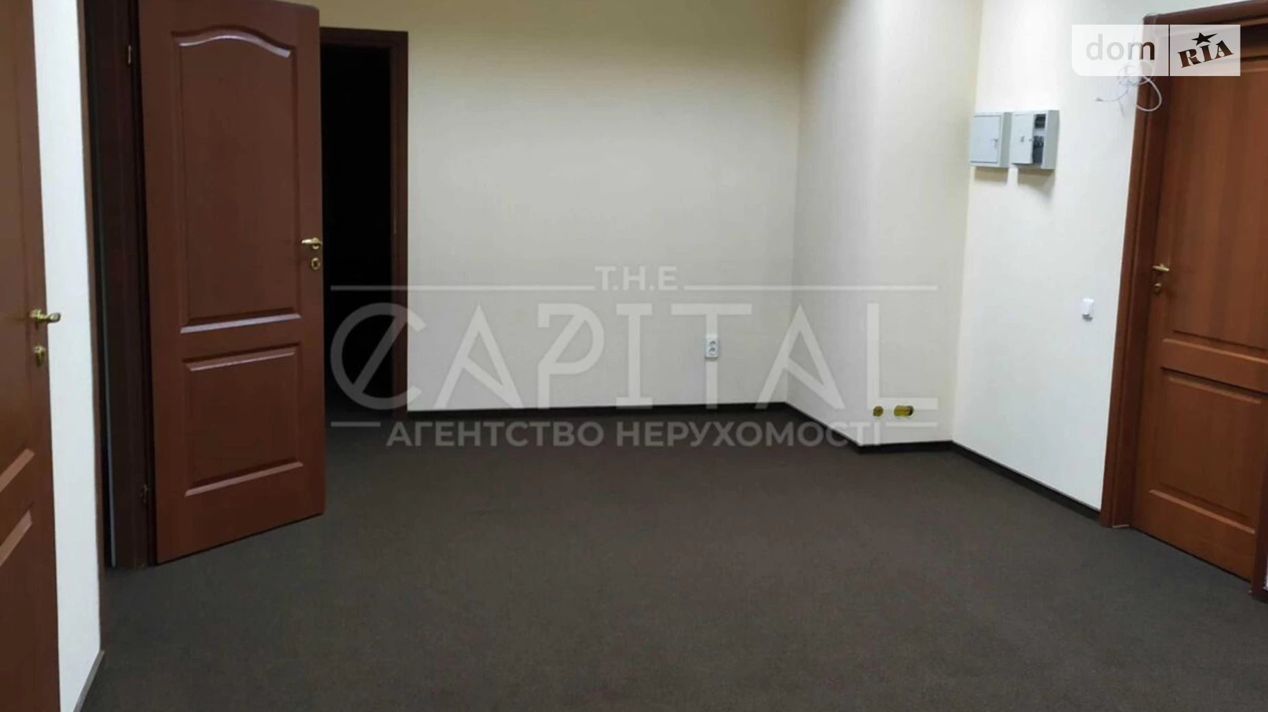 Сдается в аренду офис 122 кв. м в бизнес-центре, цена: 1200 $ - фото 3