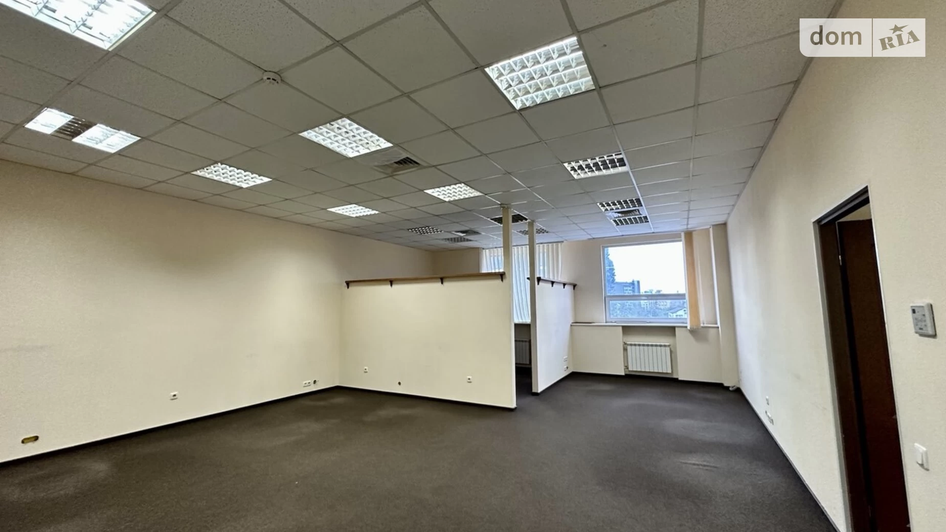 Сдается в аренду офис 192 кв. м в бизнес-центре, цена: 1500 $ - фото 5