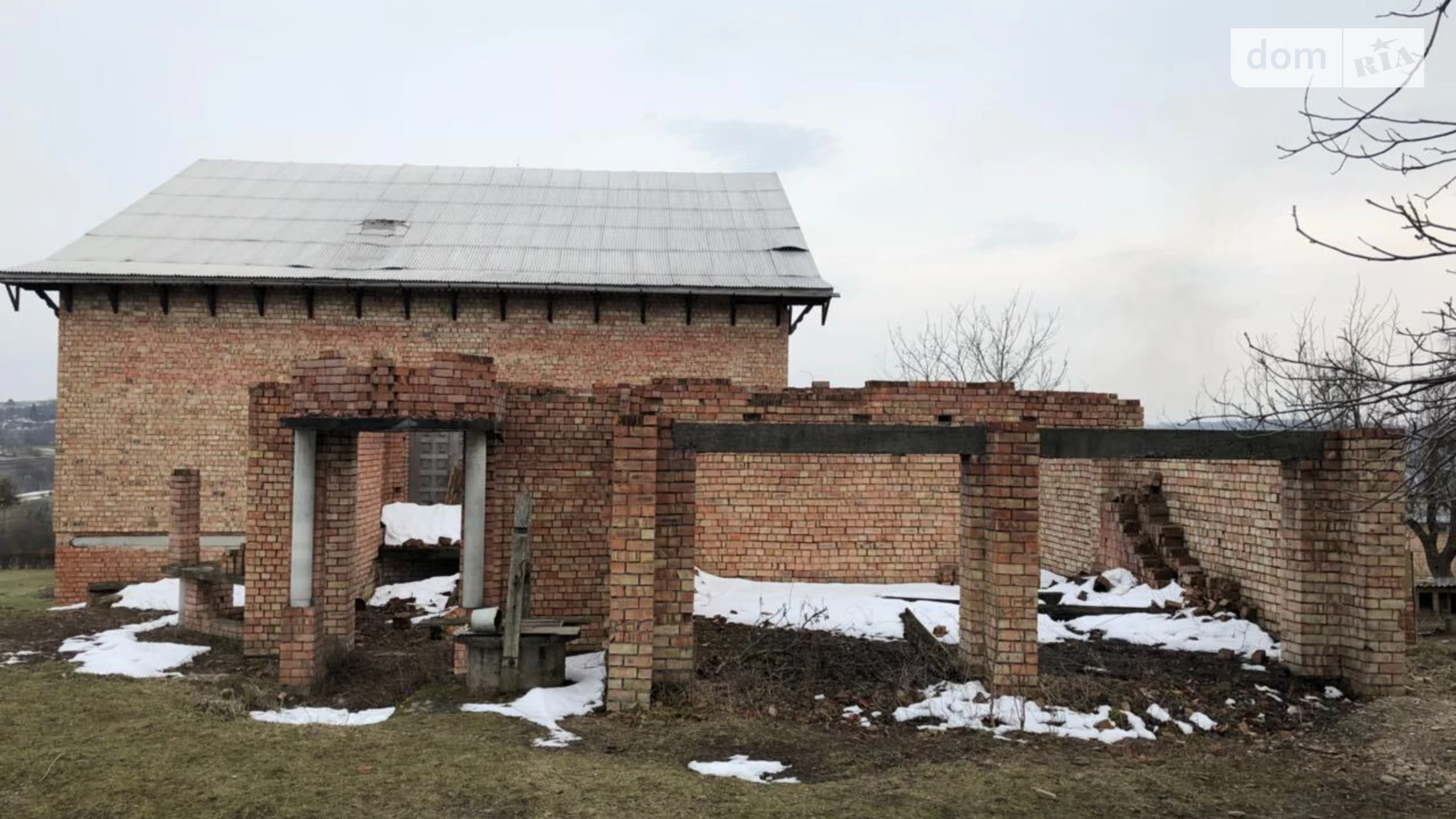 Продается дом на 2 этажа 1025 кв. м с террасой, цена: 20000 $ - фото 4