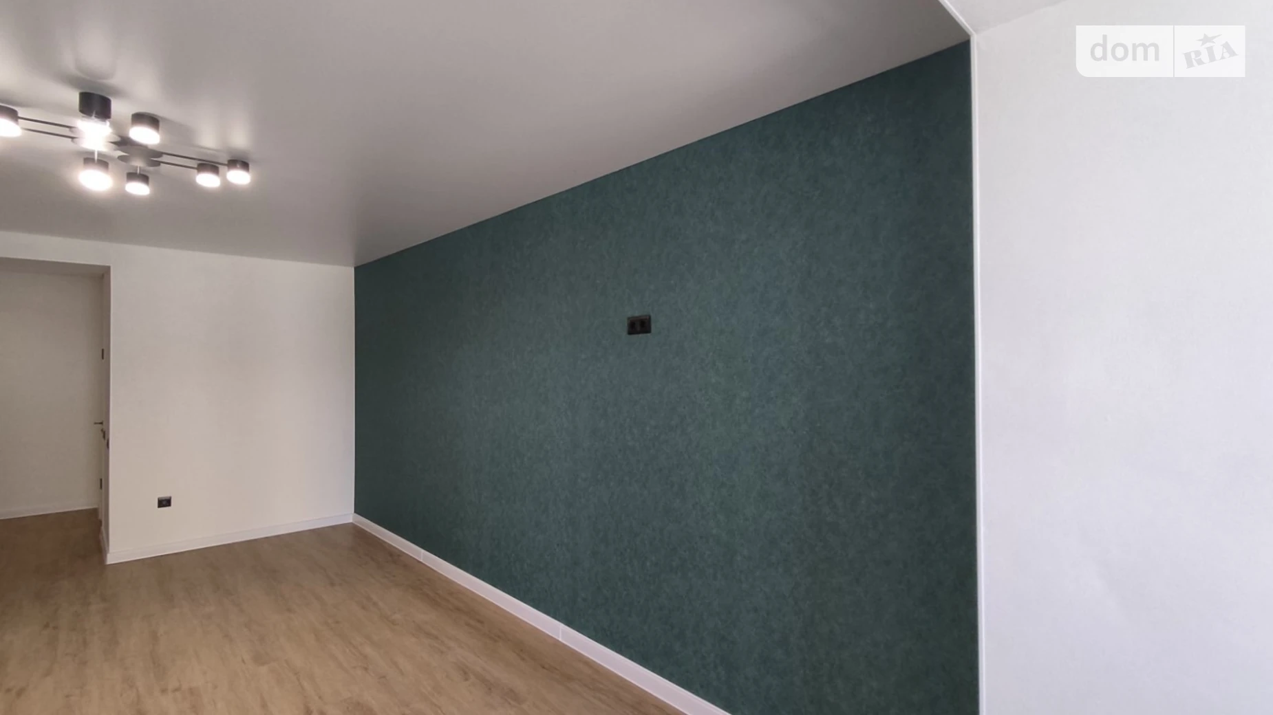 Продается 1-комнатная квартира 38 кв. м в Хмельницком, цена: 41900 $ - фото 2