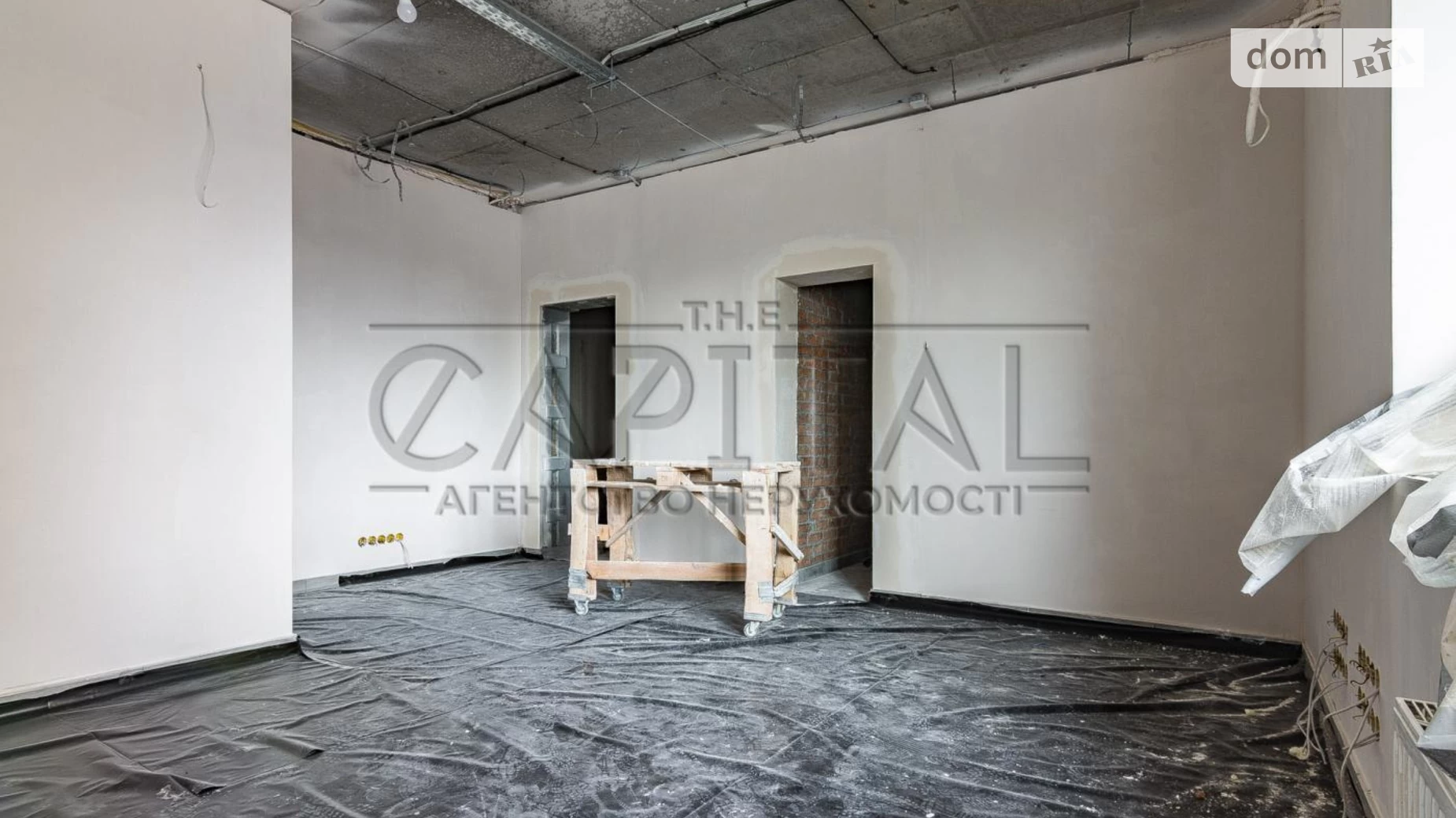 Сдается в аренду офис 294 кв. м в бизнес-центре, цена: 2940 $ - фото 5