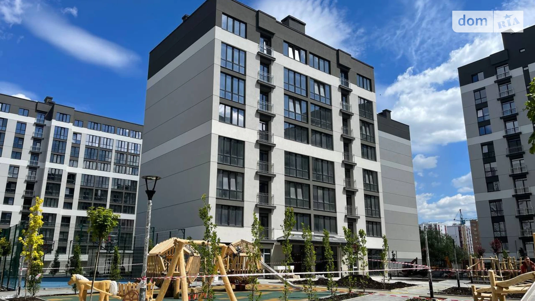 Продается 1-комнатная квартира 41.7 кв. м в Ивано-Франковске, ул. Виноградная, 175А - фото 4