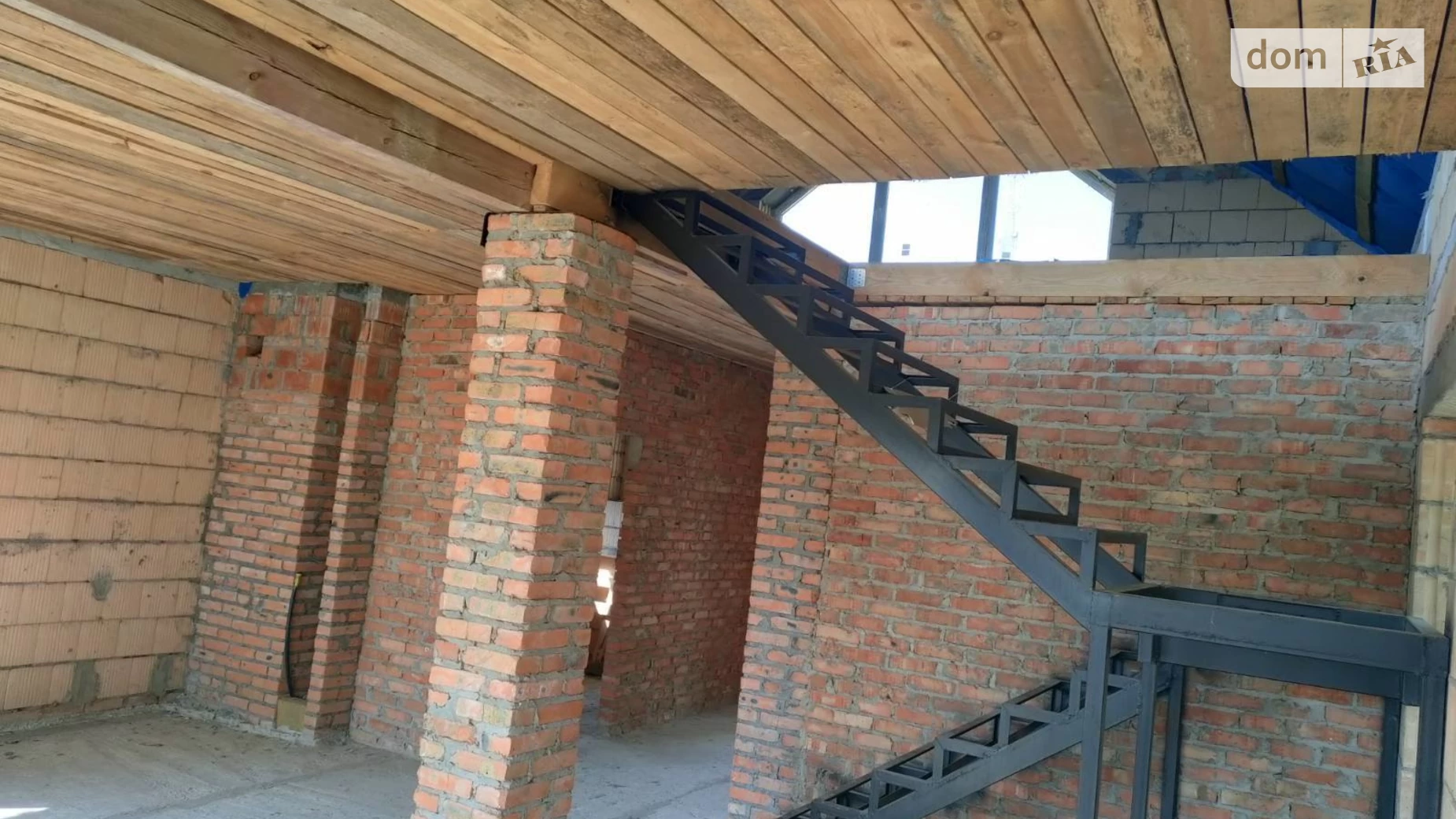 Продается дом на 2 этажа 116.3 кв. м с бассейном, цена: 61000 $ - фото 3