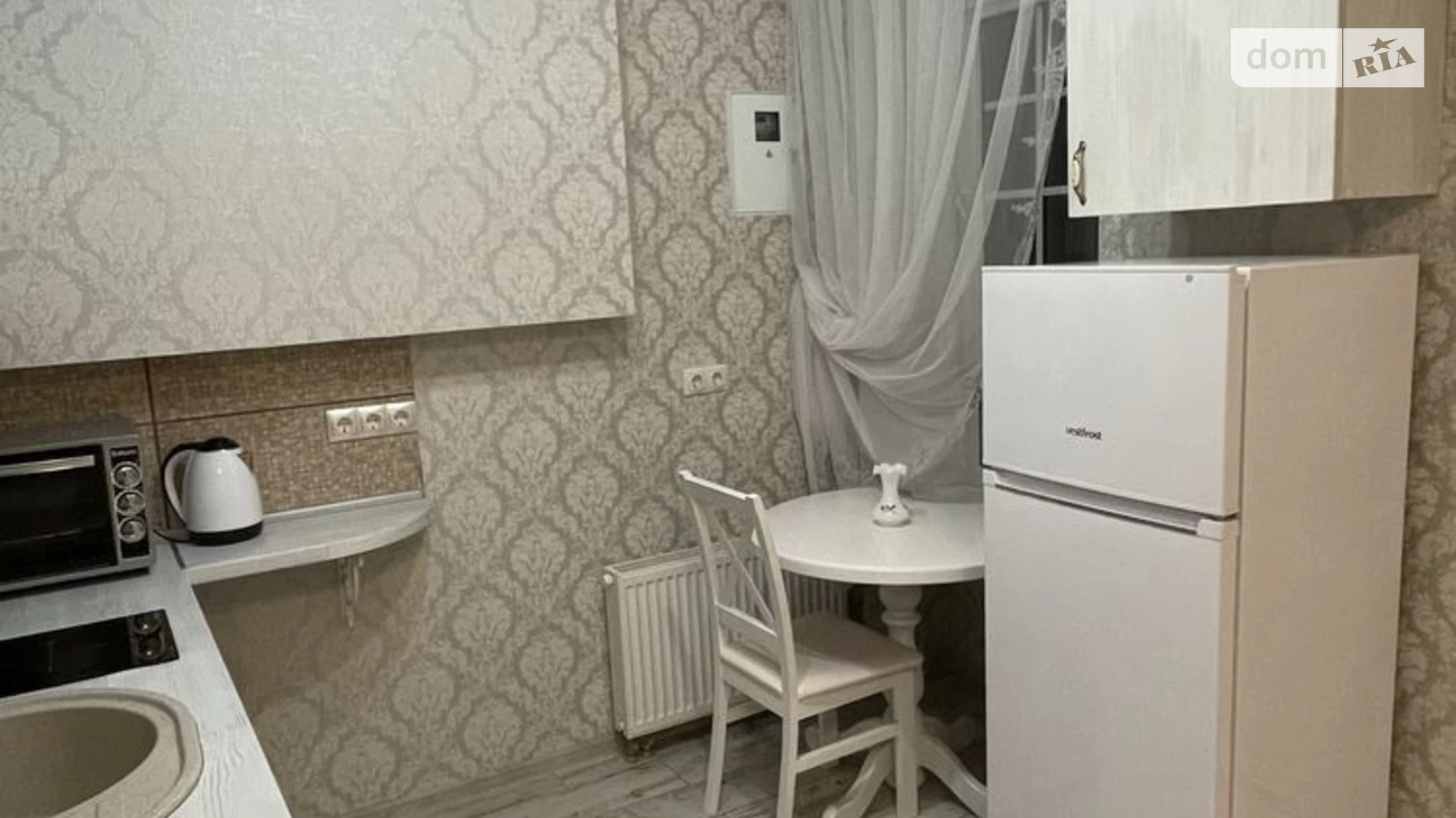 Сдается в аренду 1-комнатная квартира 39 кв. м в Львове, ул. Татарская - фото 4
