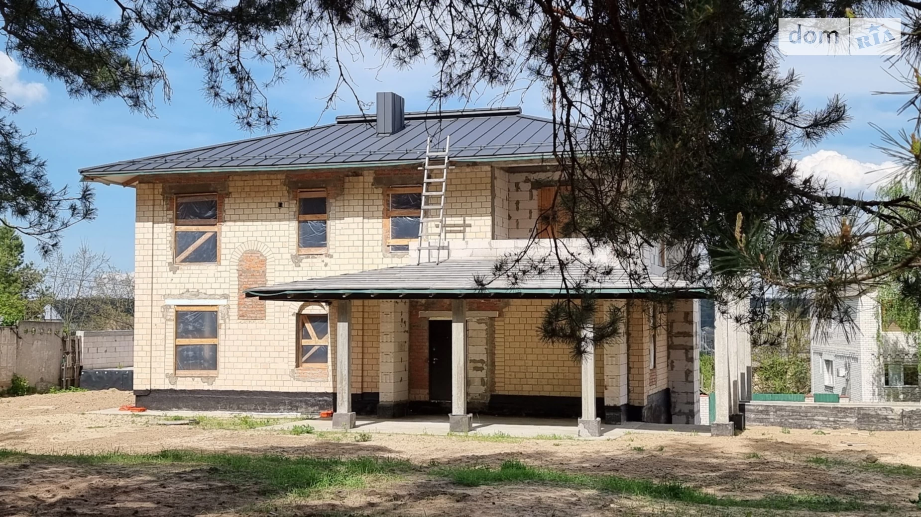 Продается дом на 2 этажа 375 кв. м с мансардой, цена: 148500 $ - фото 2