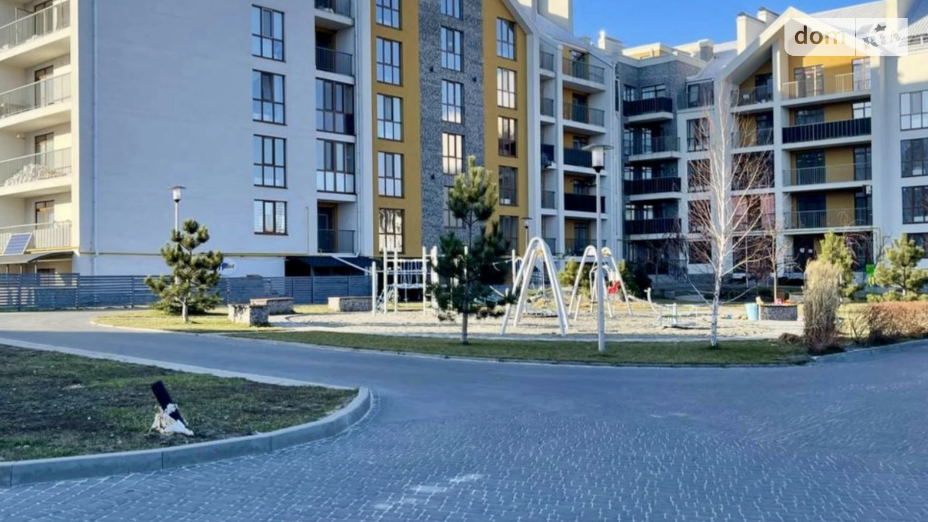 Продается 1-комнатная квартира 72.1 кв. м в Гостомеле, ул. Богдана Хмельницкого(Кирова) - фото 2