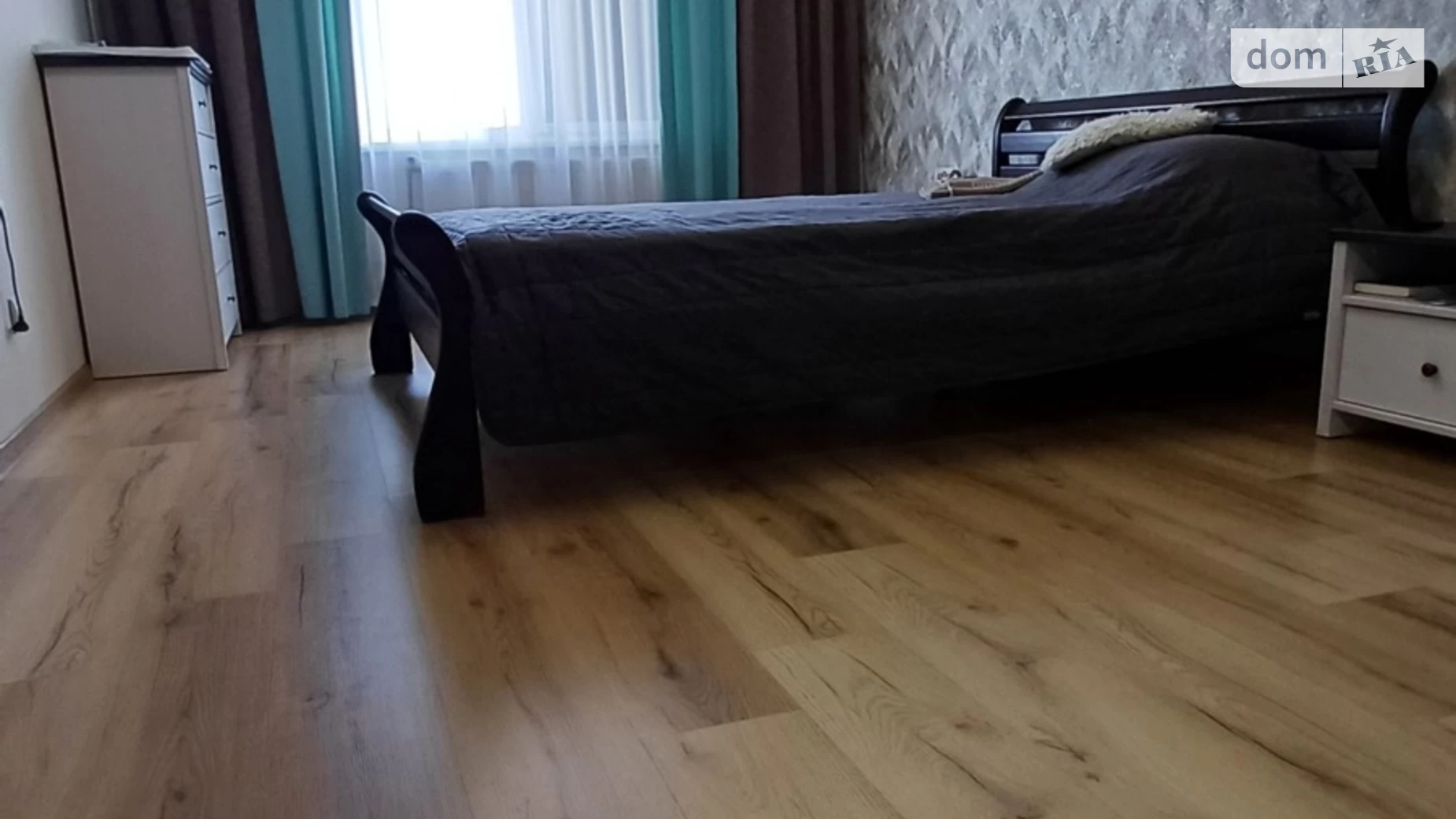 Продается 1-комнатная квартира 43 кв. м в Чернигове, просп. Победы, 60А - фото 4