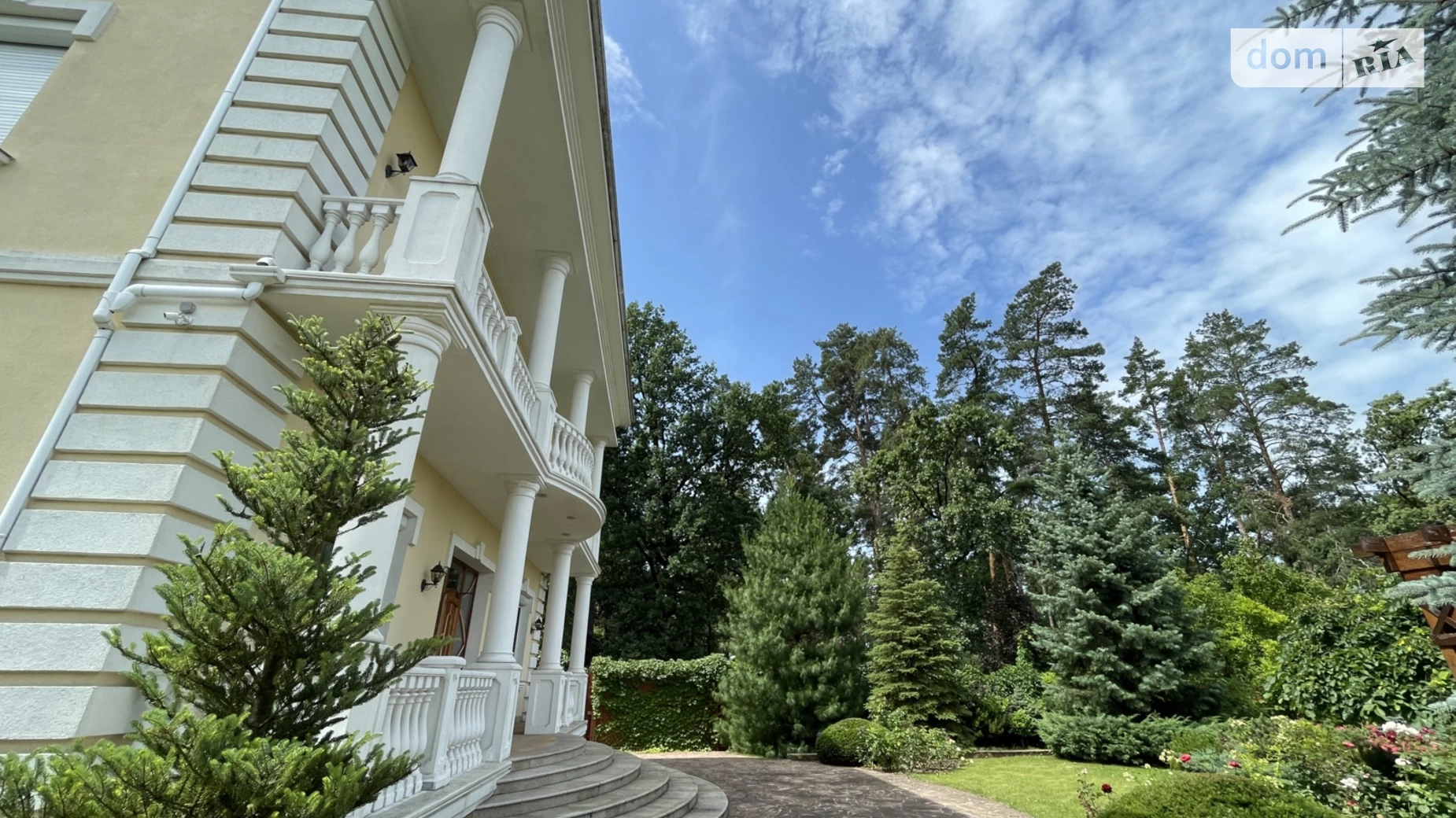 Продается дом на 3 этажа 170 кв. м с гаражом, цена: 899000 $ - фото 4