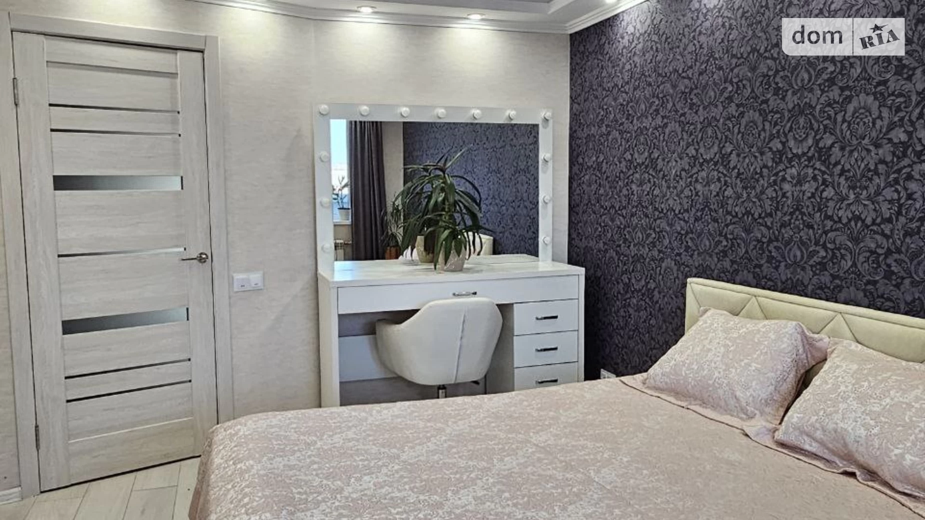 2-комнатная квартира 72.46 кв. м в Запорожье - фото 4