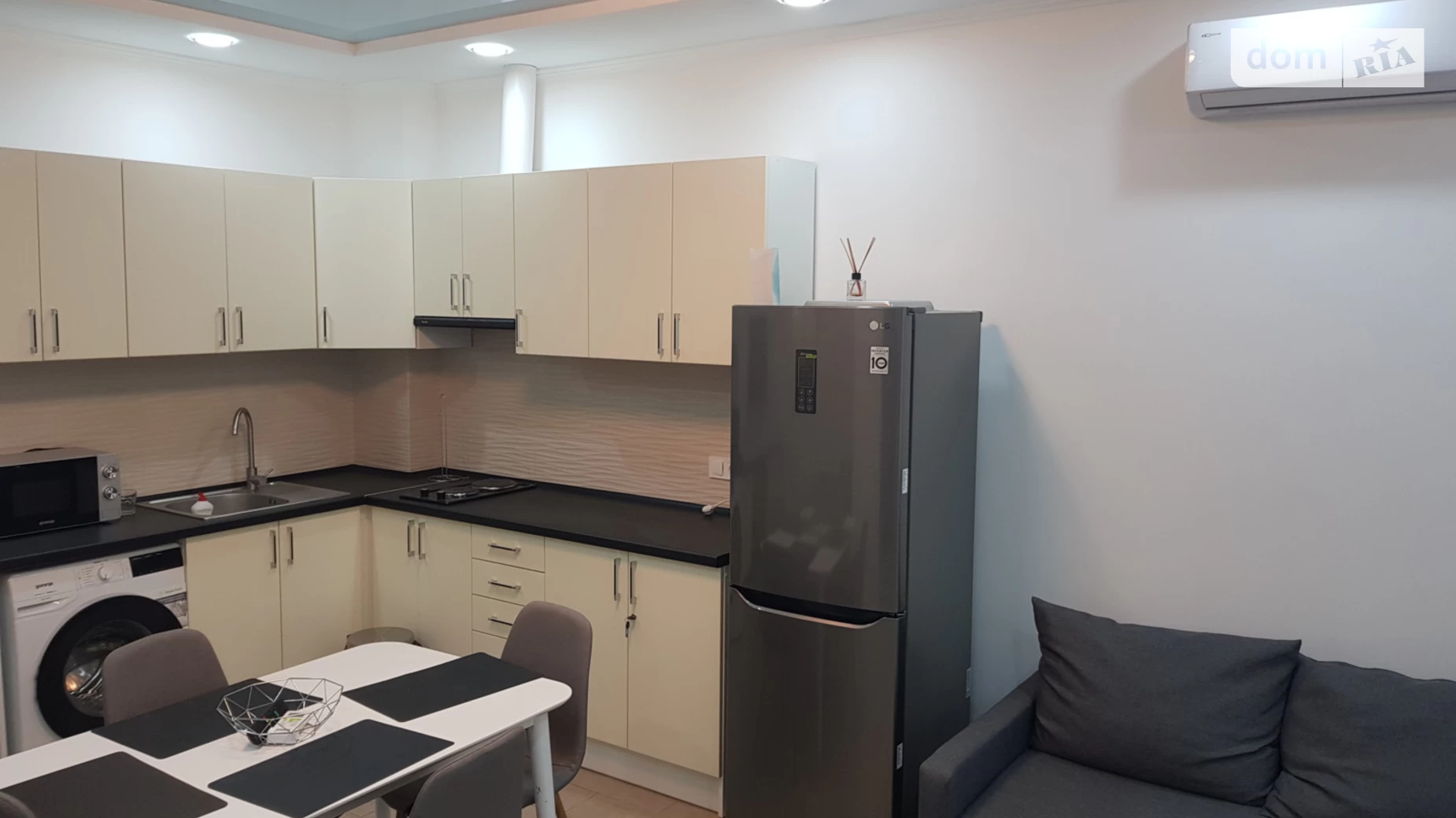 Продается 2-комнатная квартира 48.3 кв. м в Одессе, Фонтанская дор., 53/18 - фото 3