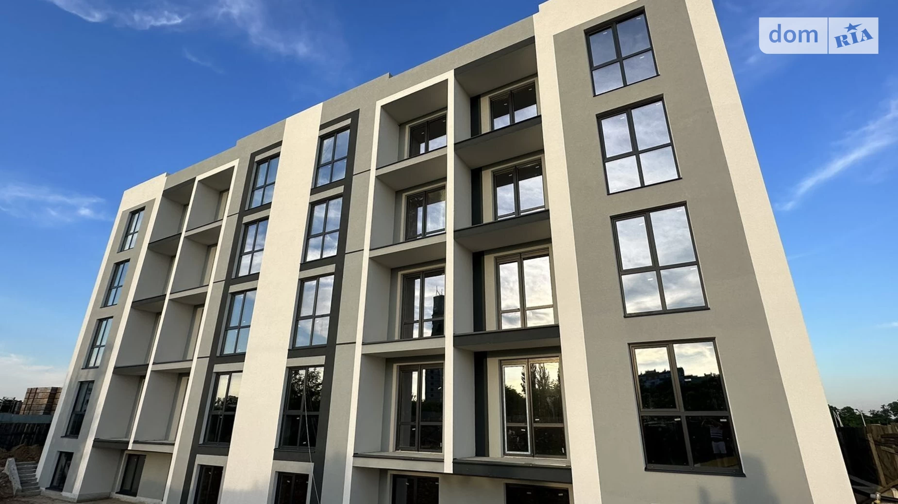 ул. Украинская, 11/2 Гостомель ЖК Brickwood 2 - фото 3