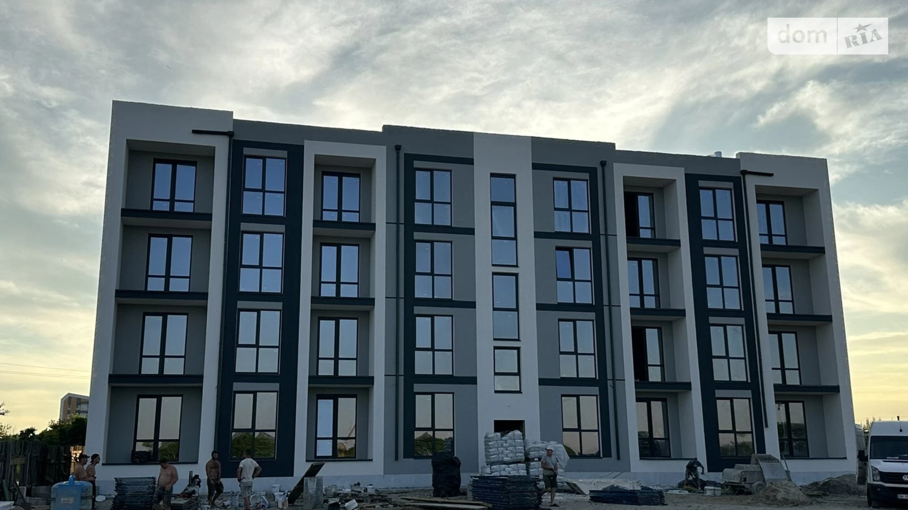ул. Украинская, 11/2 Гостомель ЖК Brickwood 2 - фото 4