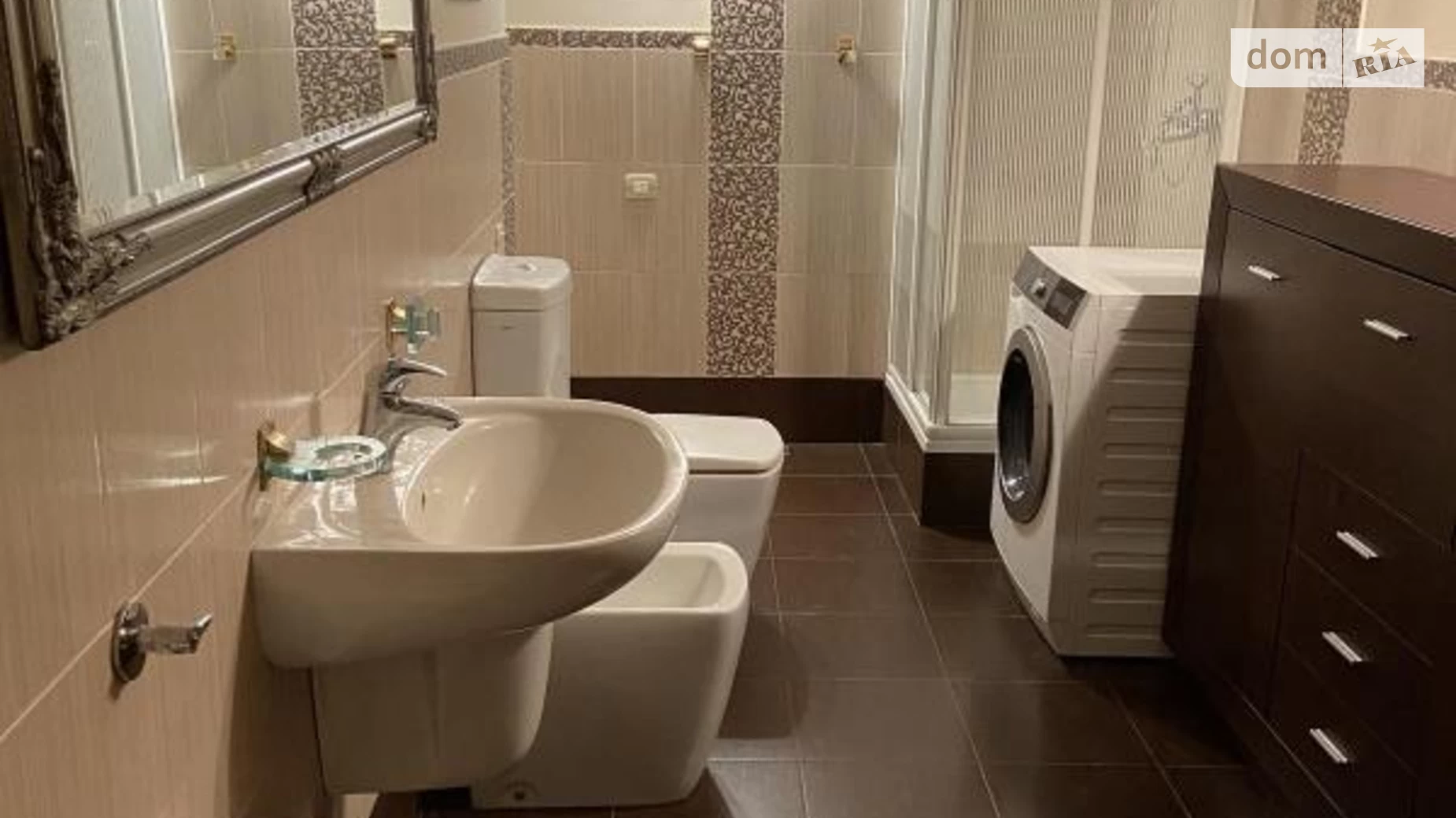 Продается 5-комнатная квартира 153.6 кв. м в Одессе, ул. Преображенская, 11 - фото 2