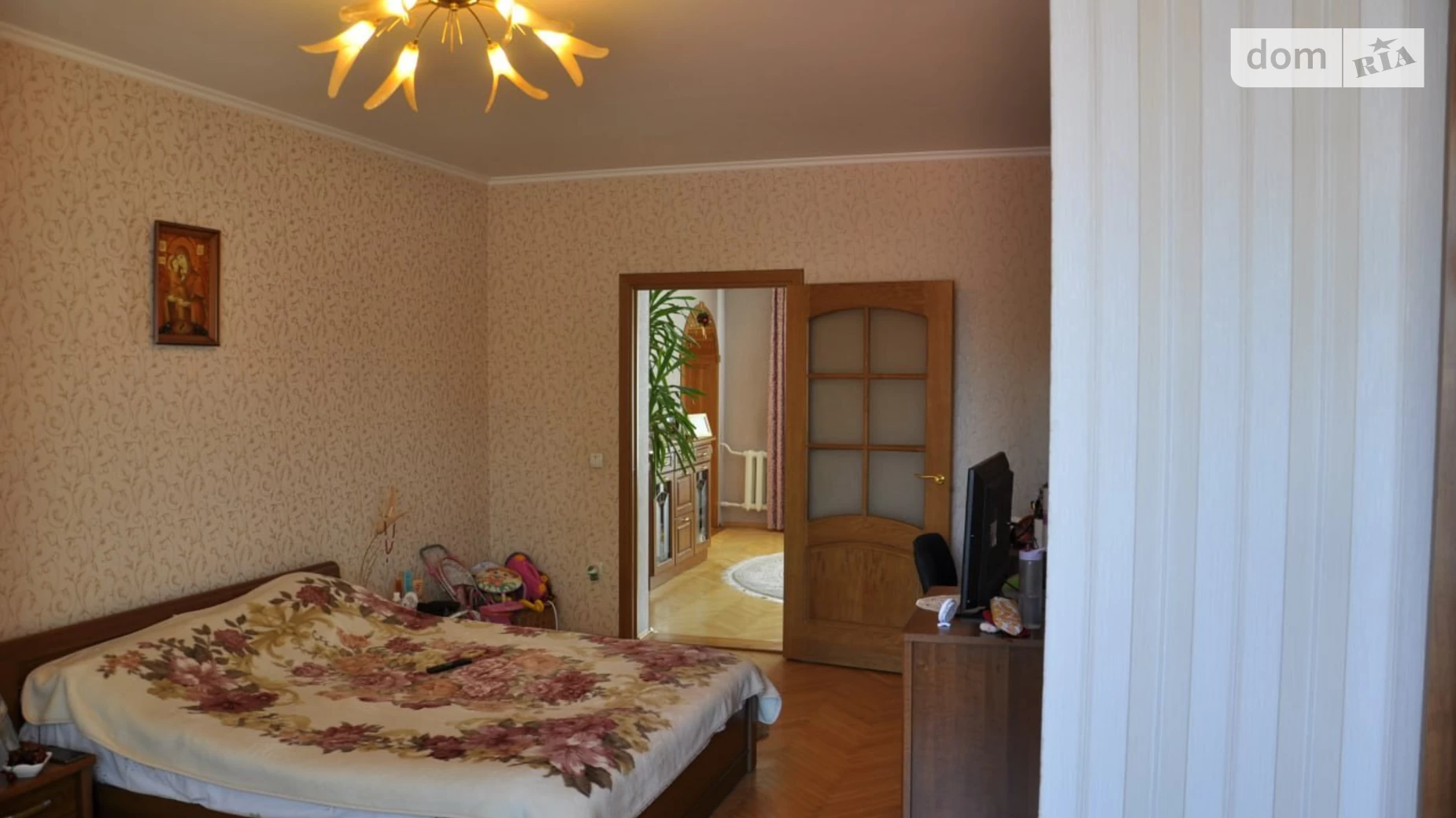 Продается дом на 3 этажа 340 кв. м с мебелью, цена: 182000 $ - фото 4