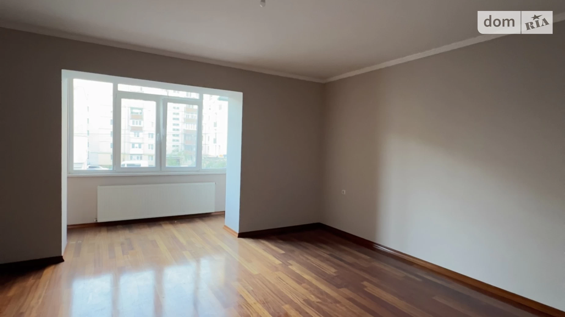 Продается 3-комнатная квартира 92 кв. м в Черновцах - фото 3