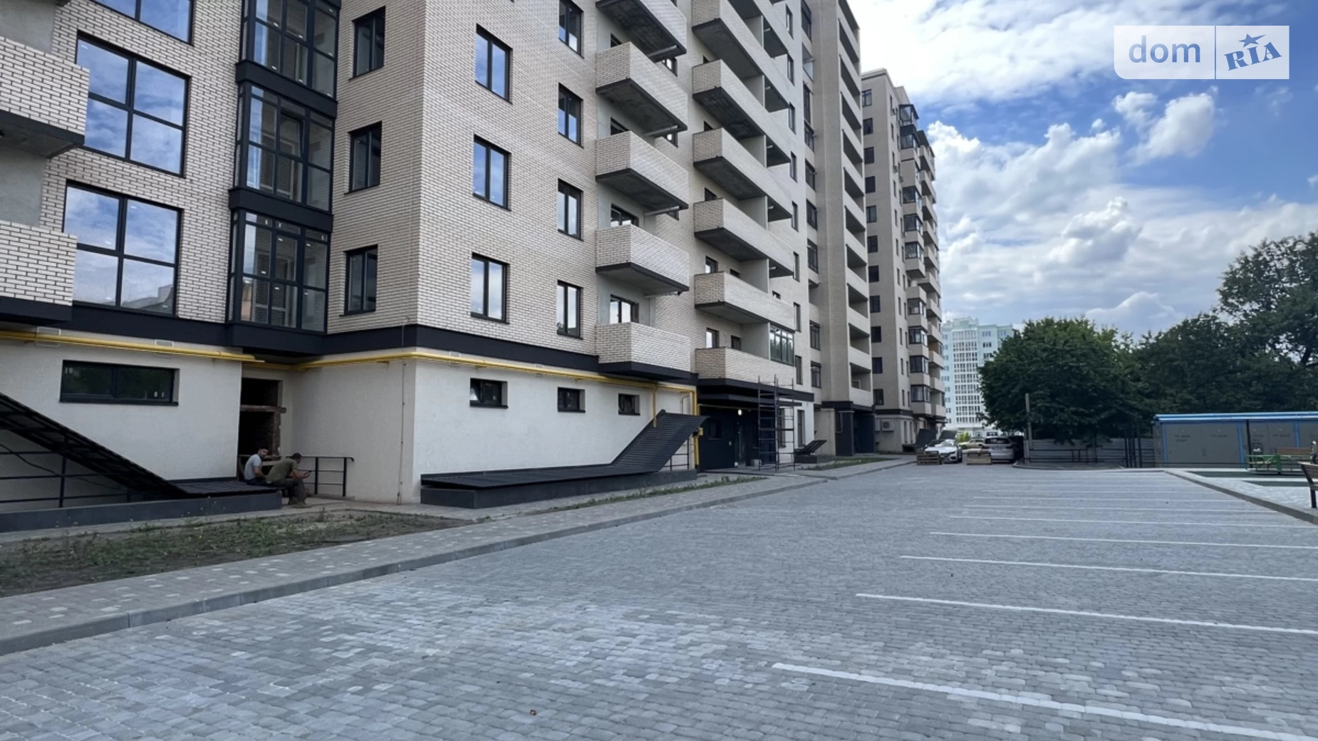 Продается 3-комнатная квартира 89.9 кв. м в Полтаве, ул. Олександра Оксанченка(Степного Фронта), 6 - фото 2
