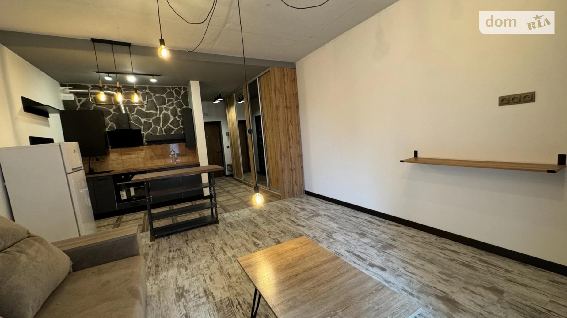 Продается 1-комнатная квартира 38 кв. м в Ужгороде, ул. Габора Дойко, 10 - фото 3