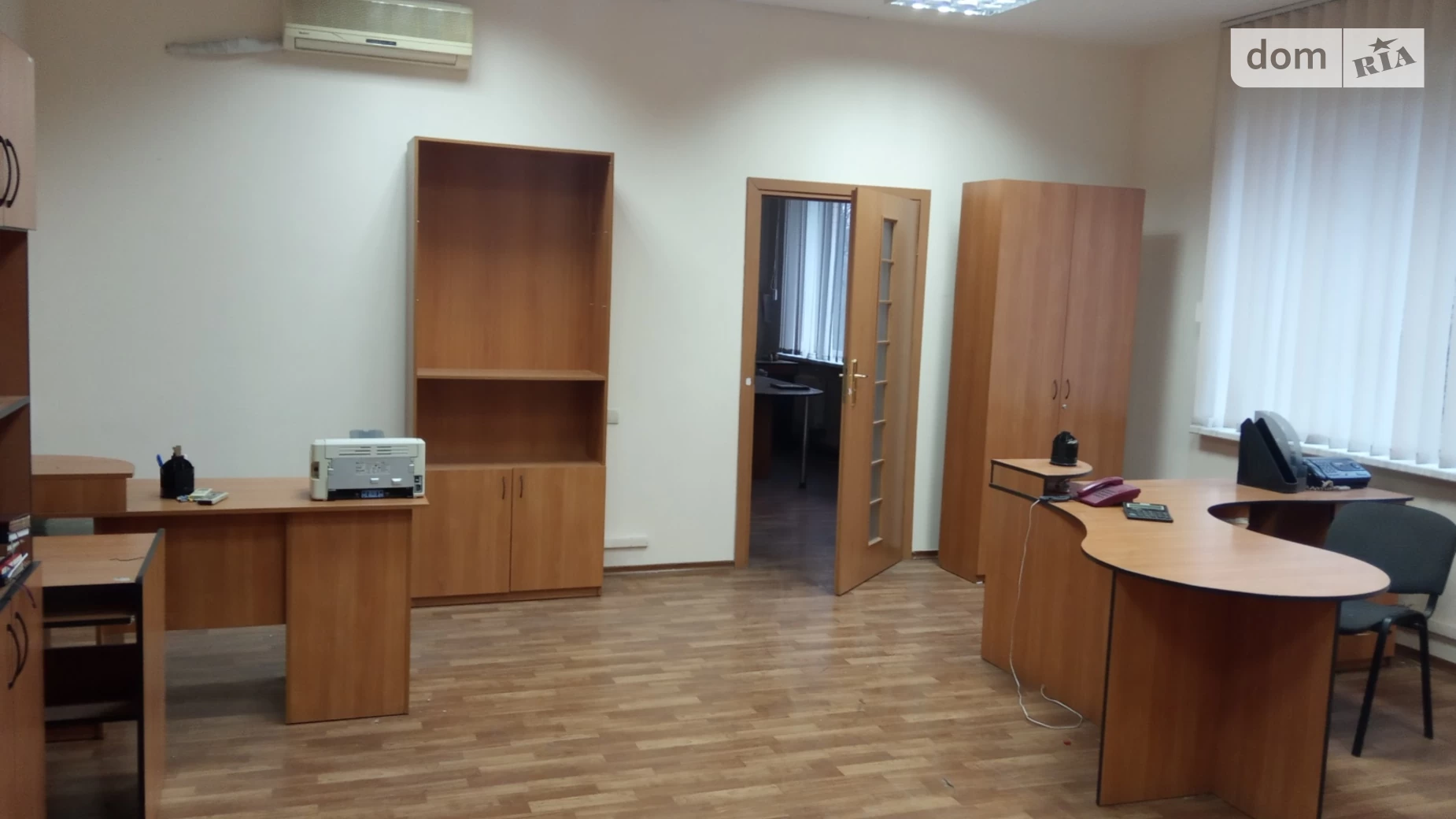 Сдается в аренду офис 167.2 кв. м в бизнес-центре, цена: 27461 грн - фото 2