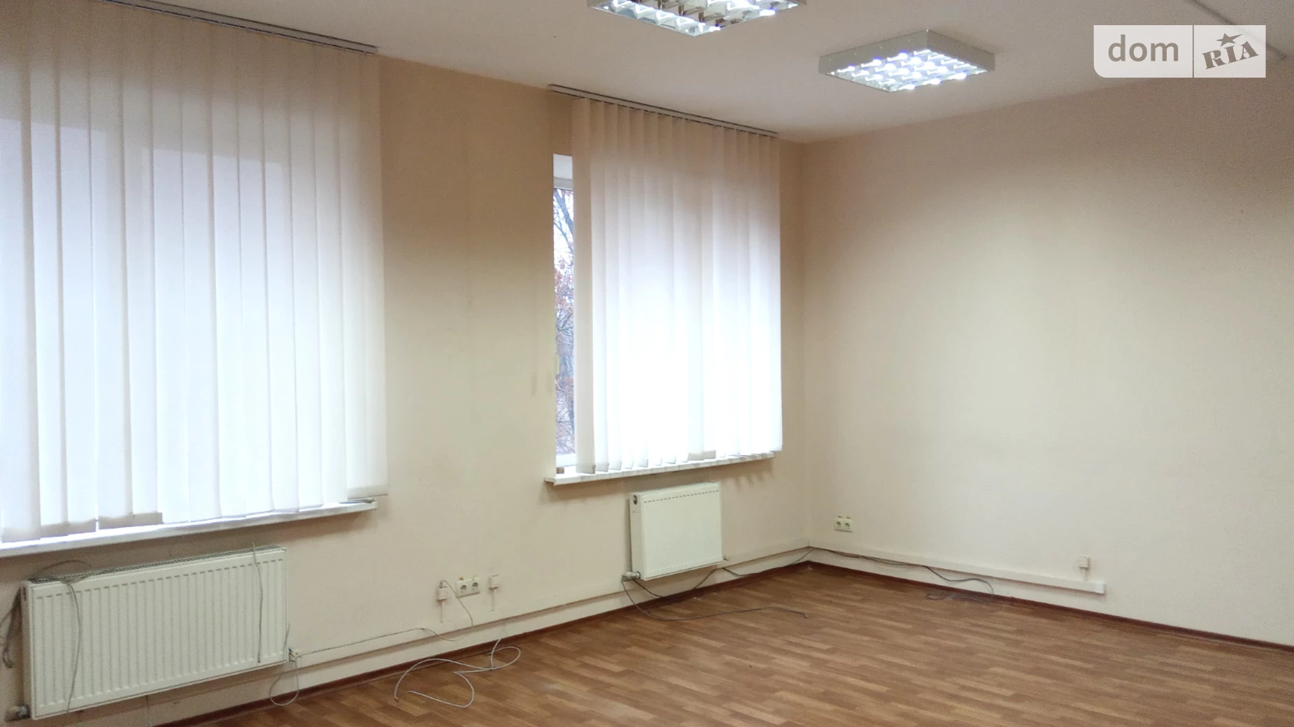 Сдается в аренду офис 167.2 кв. м в бизнес-центре, цена: 27461 грн - фото 5